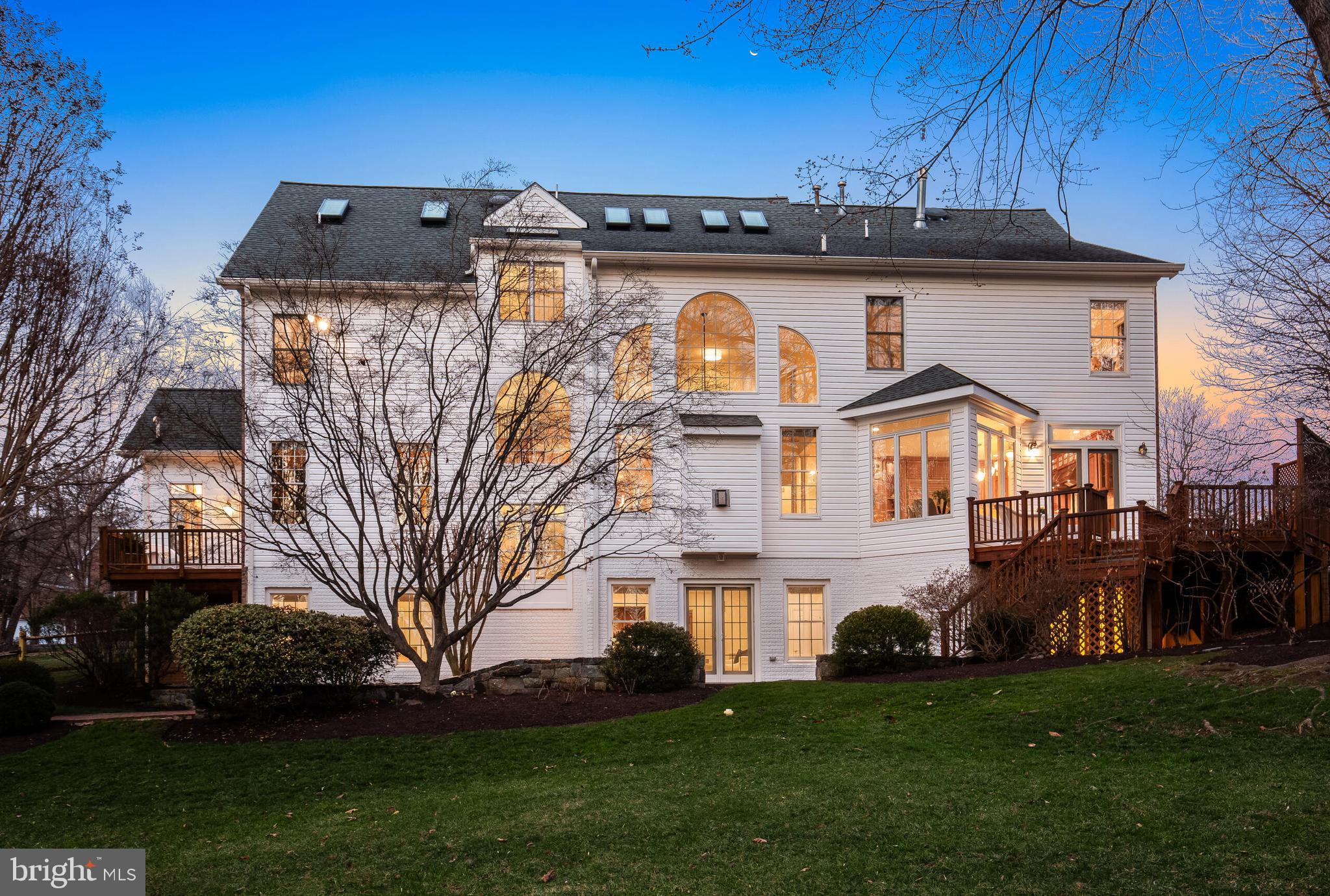 WAPLES CREST - Residential