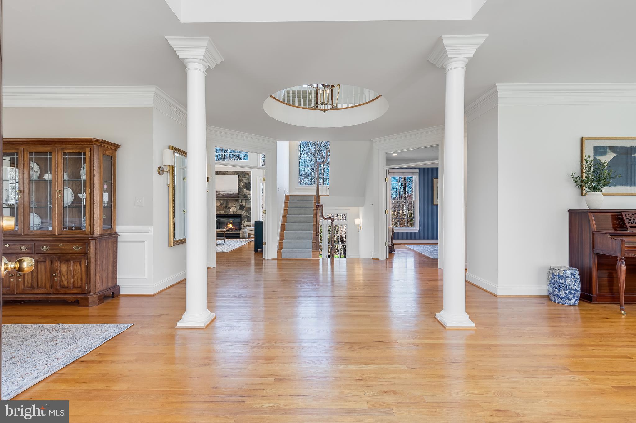 3684 WAPLES CREST COURT