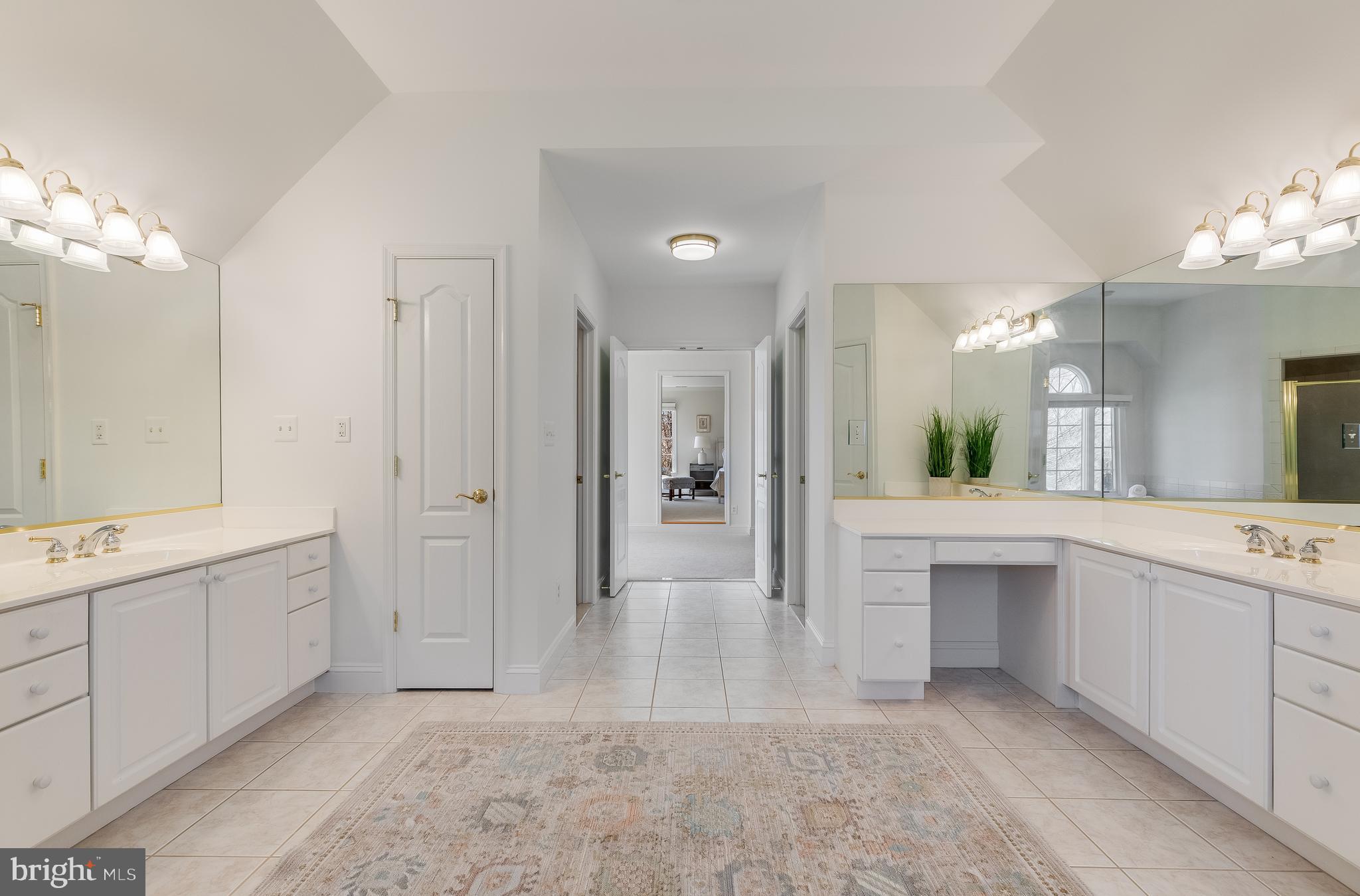 WAPLES CREST - Residential