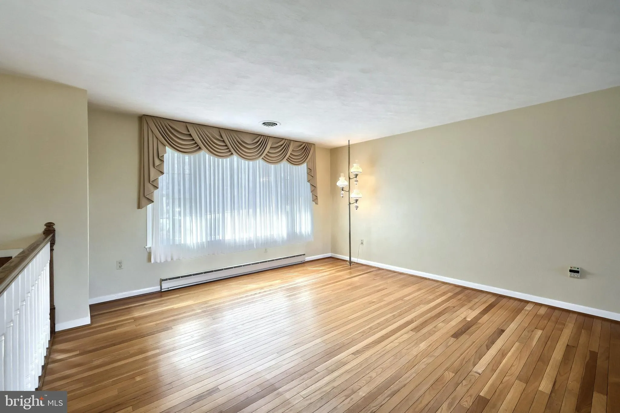 Red Lion, Pennsylvania 17356, United States, 4 Bedrooms Bedrooms, ,2 BathroomsBathrooms,Residential,Coming Soon,94332