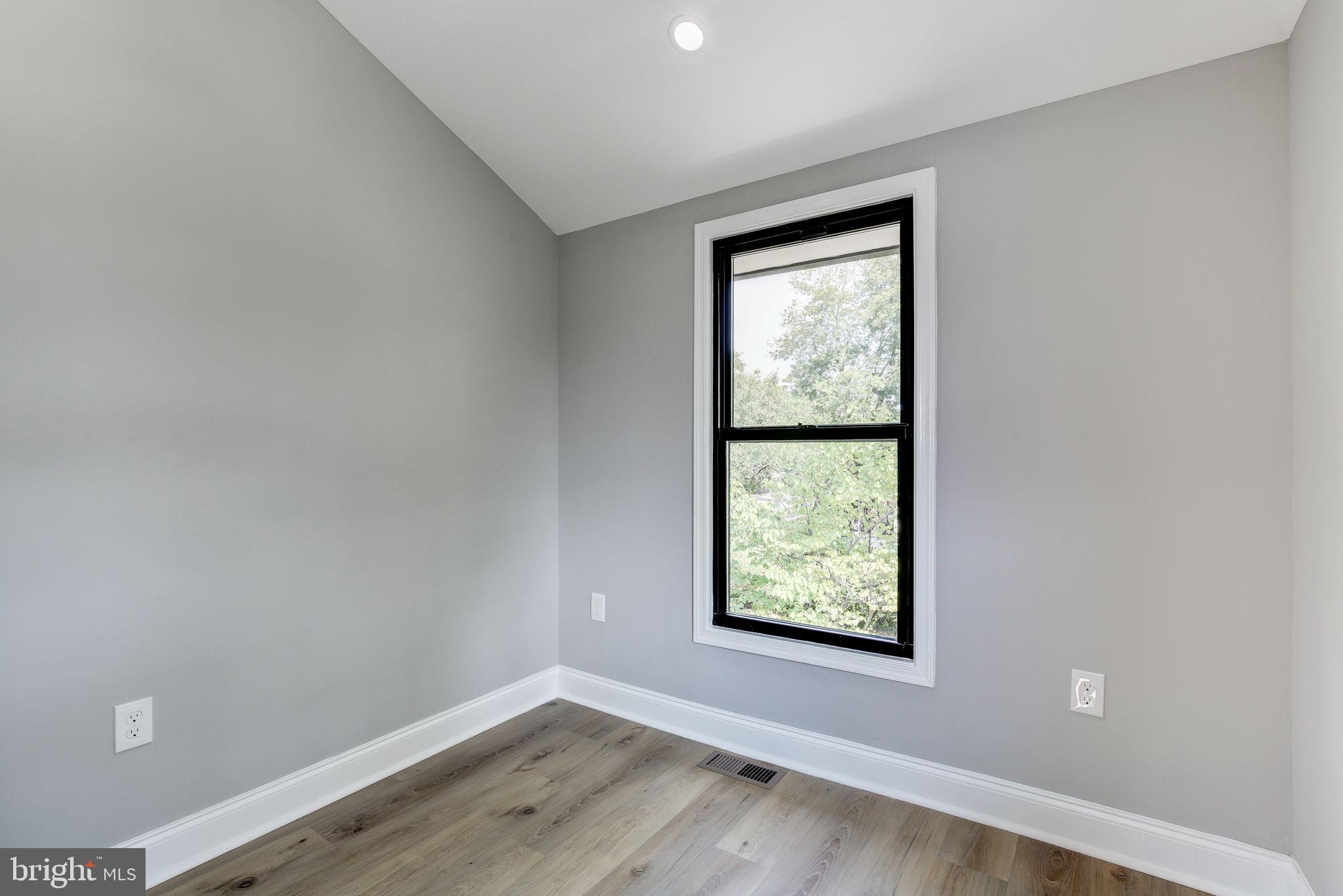 LAKELAND - Residential