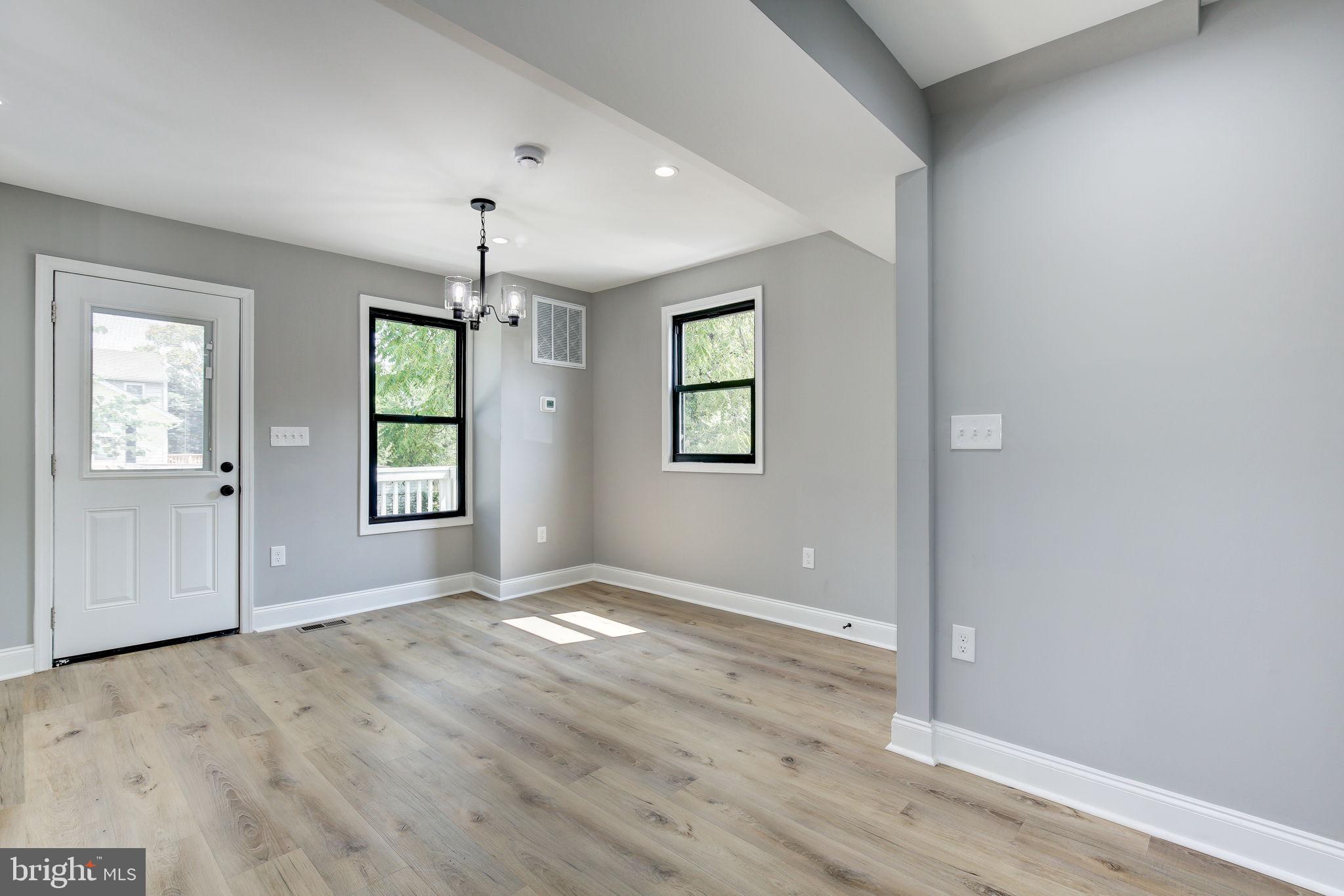 LAKELAND - Residential