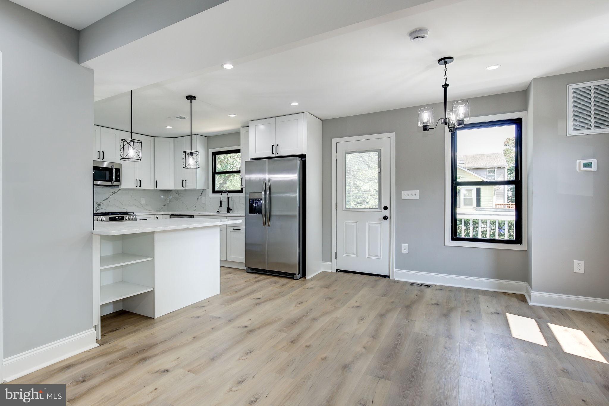 LAKELAND - Residential