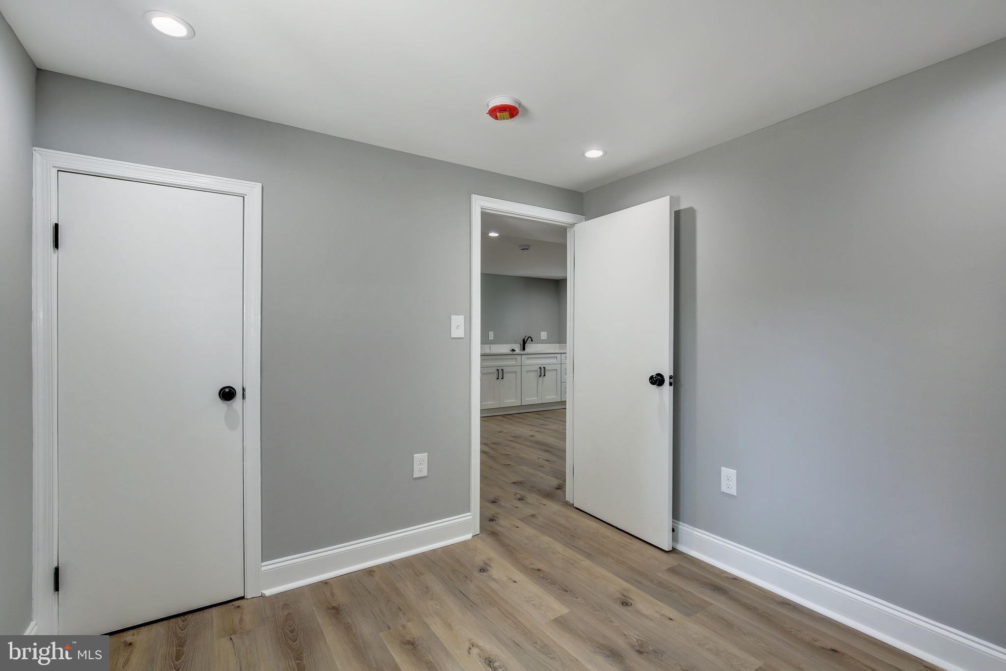 LAKELAND - Residential