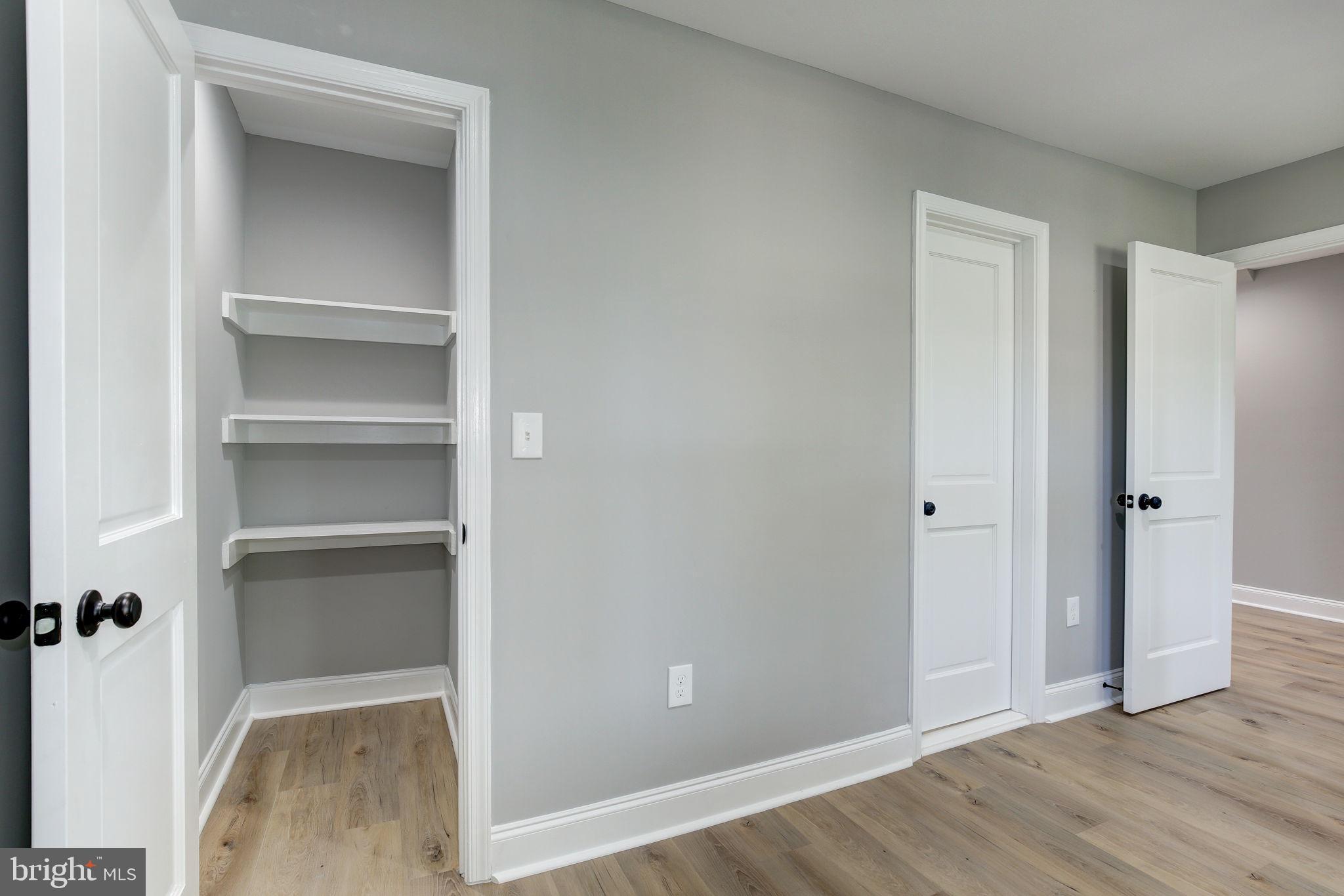 LAKELAND - Residential