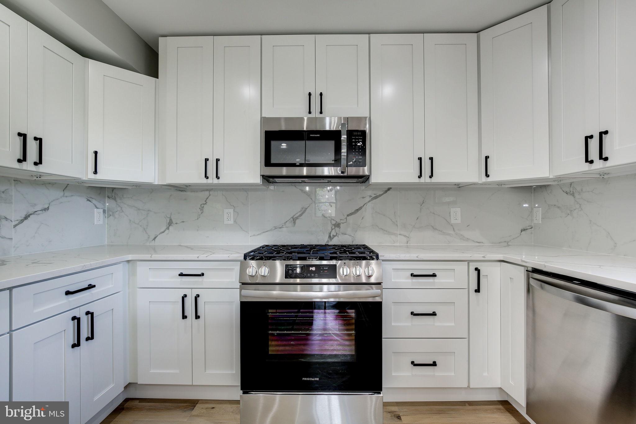 LAKELAND - Residential