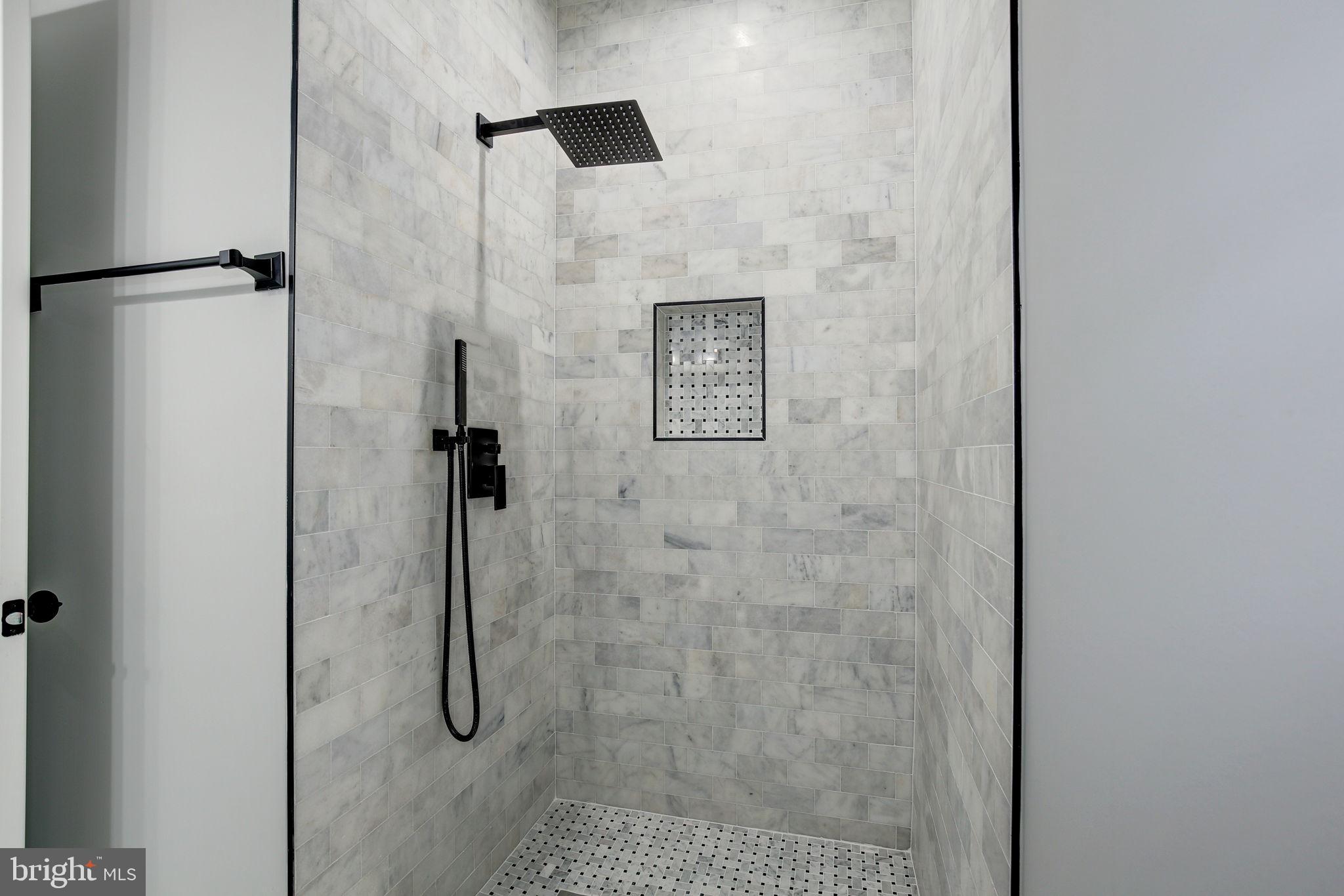 LAKELAND - Residential