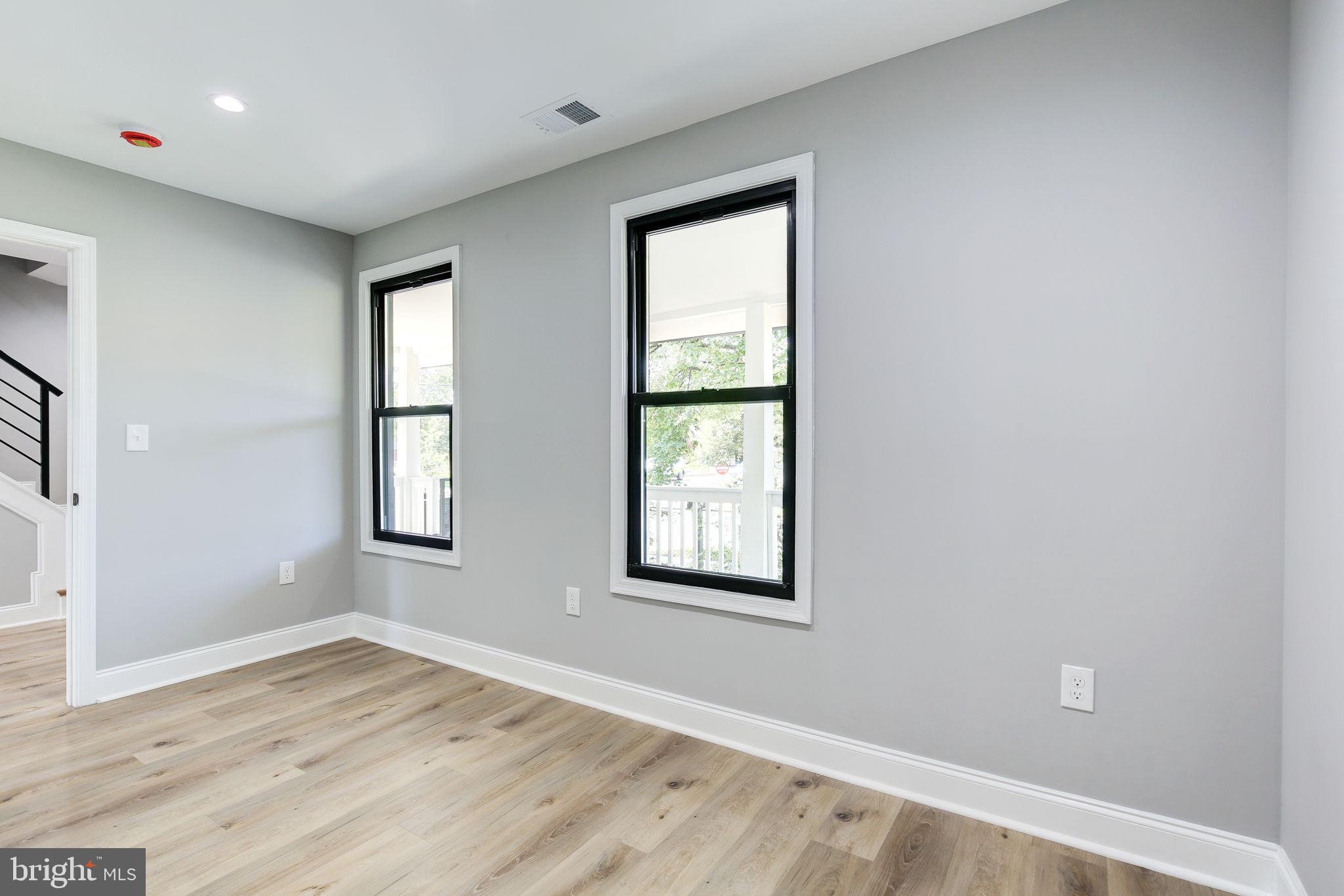 LAKELAND - Residential