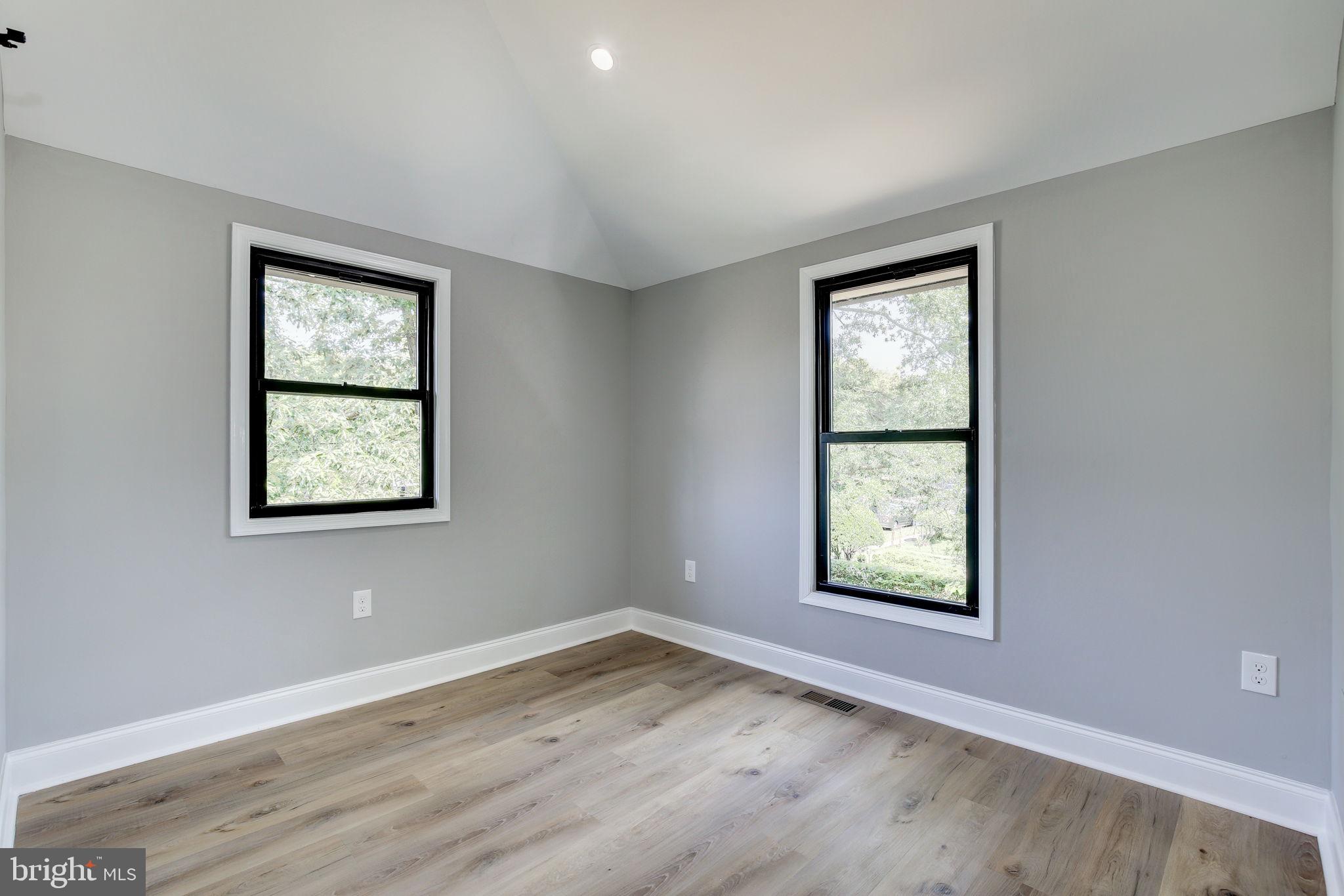 LAKELAND - Residential