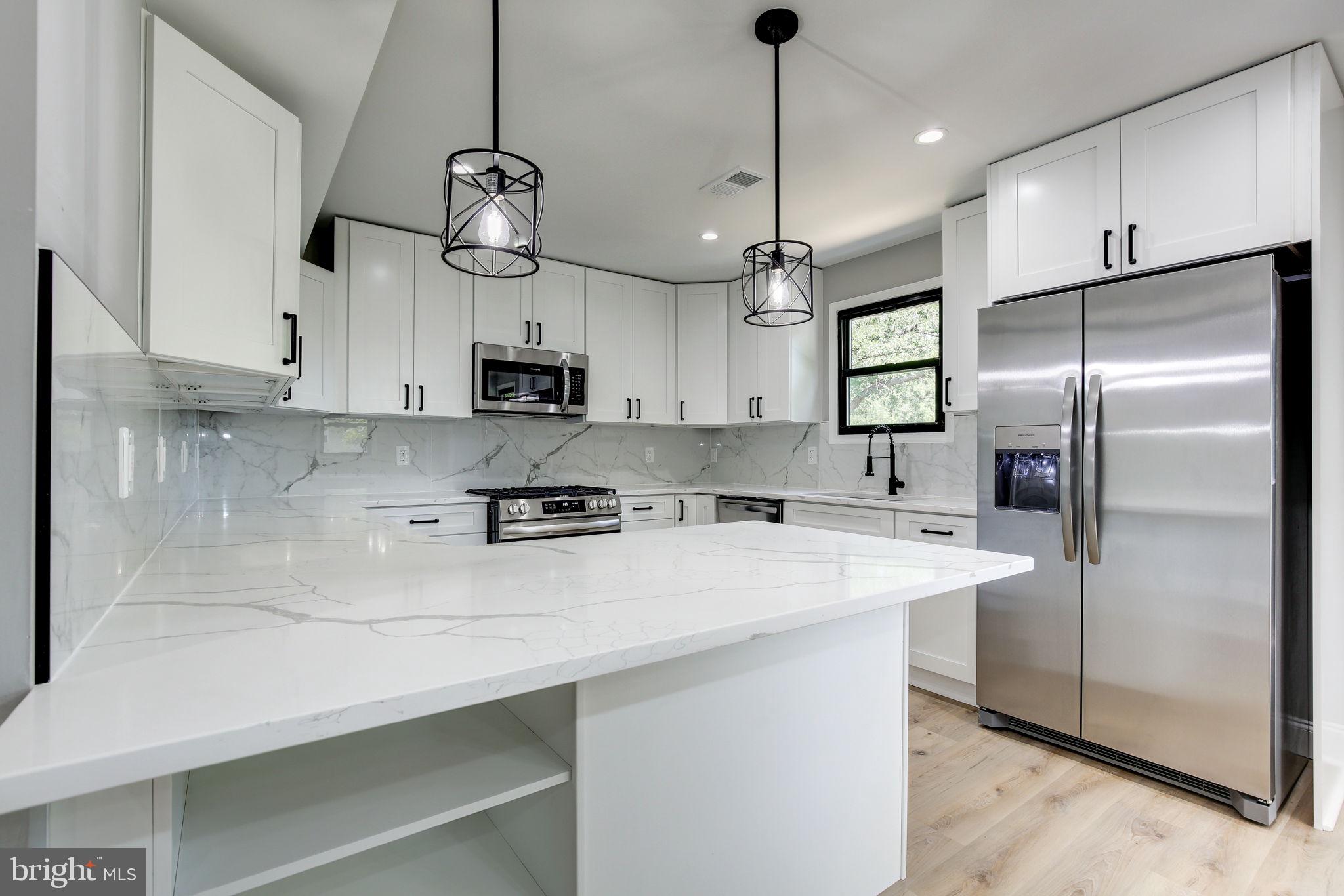 LAKELAND - Residential