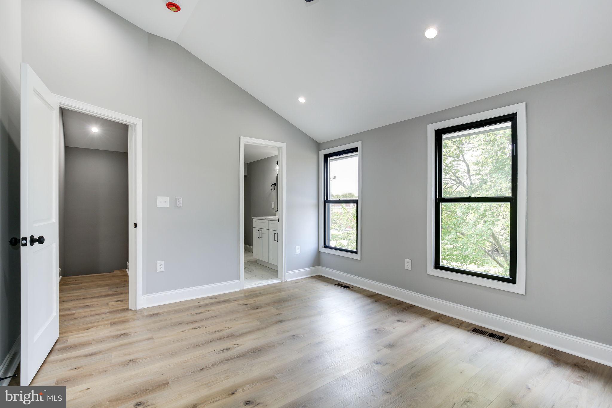 LAKELAND - Residential