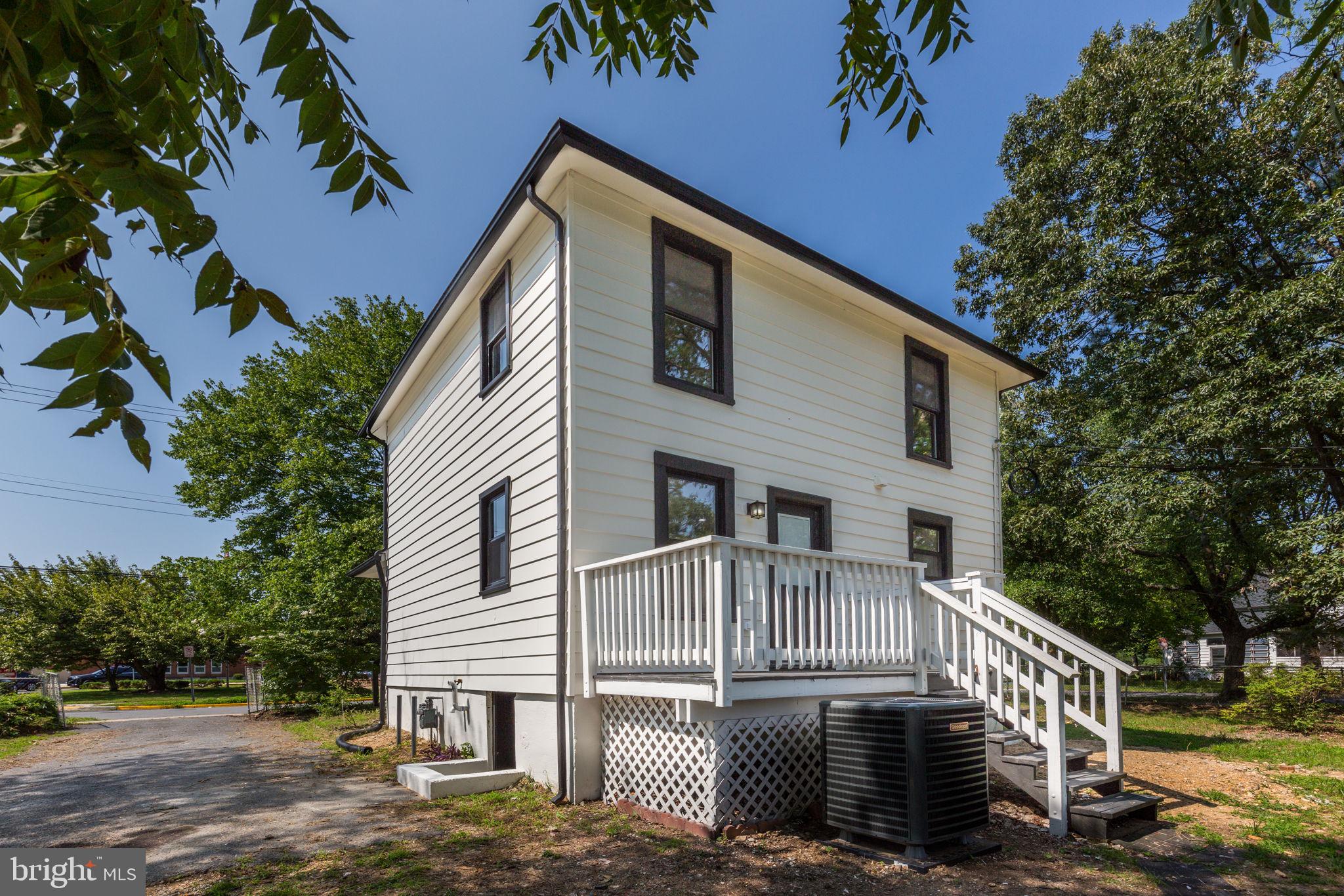 LAKELAND - Residential