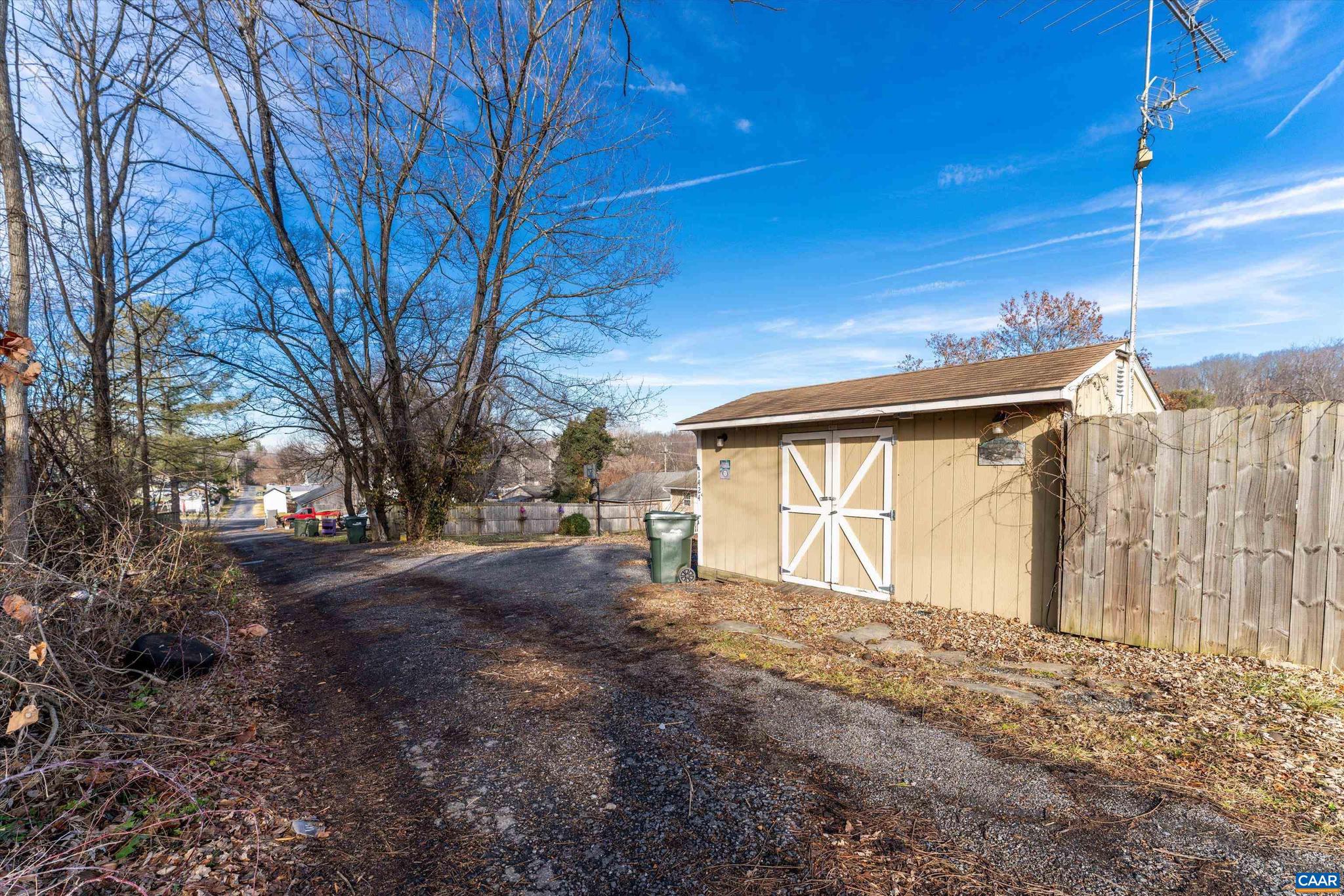 UNKNOWN - Residential