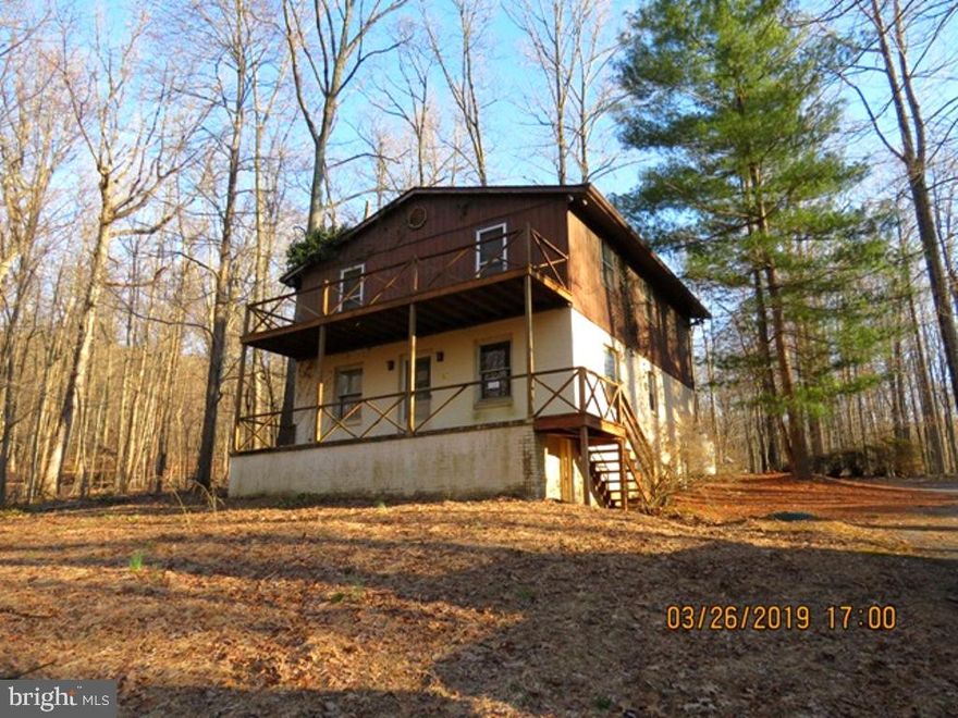 PRICE REDUCED!!!Property with 3BR and 2BA plus extra  office room in the upper level. Lot sized is approx. This could be a great potential home after you make your own renovations.    Seller will not complete any repairs to the subject property, either lender or buyer requested. The property is sold in AS IS condition