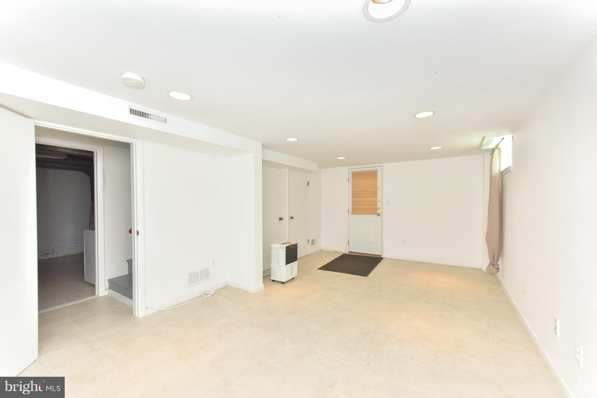 PENROSE - Residential Lease