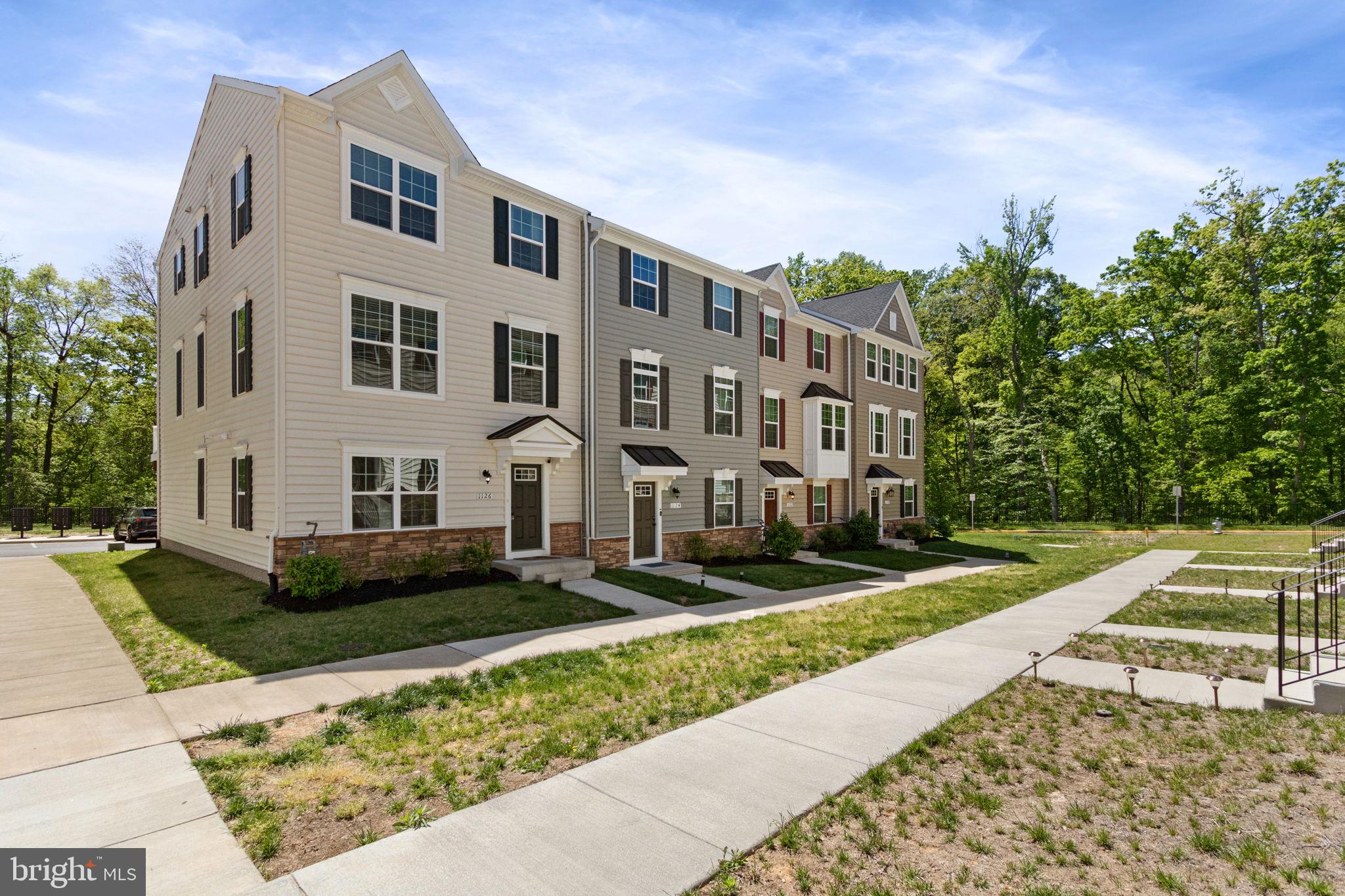 VALLEY RUN - Residential