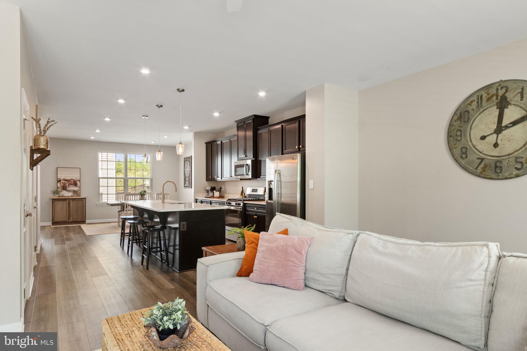 VALLEY RUN - Residential