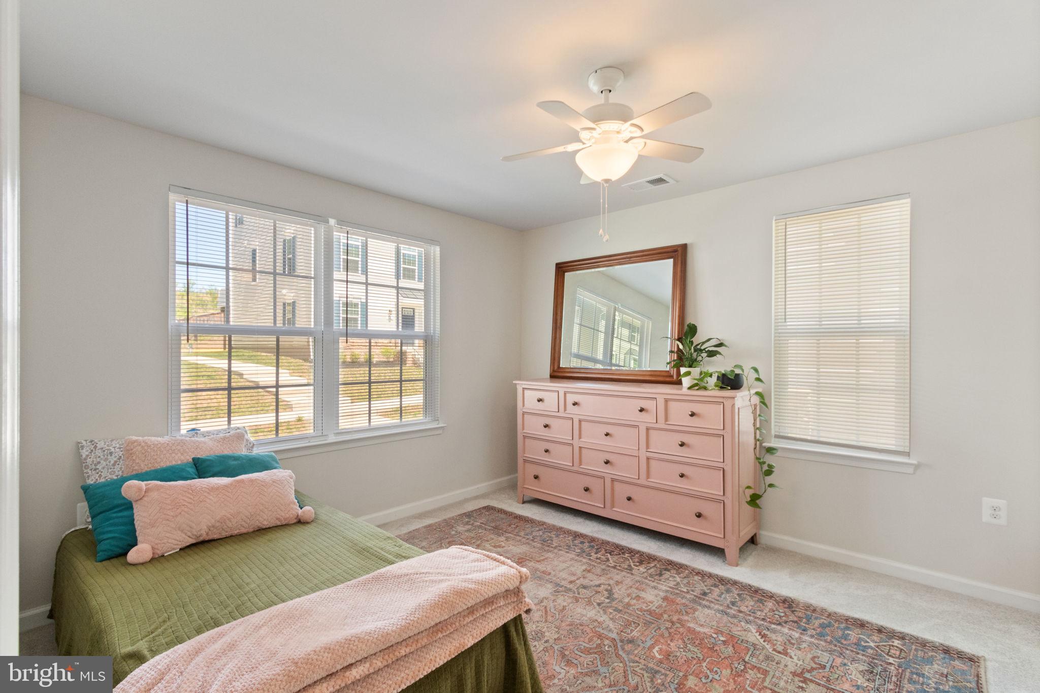 VALLEY RUN - Residential