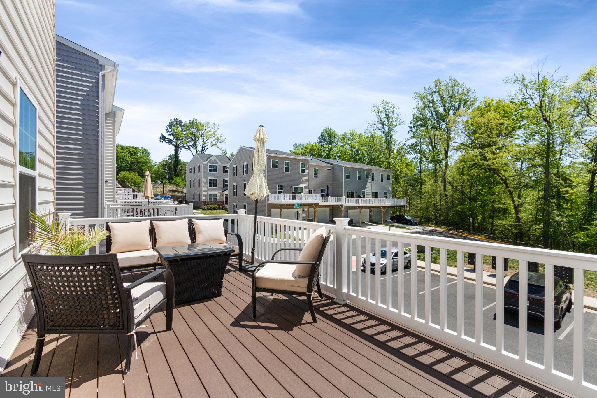 VALLEY RUN - Residential