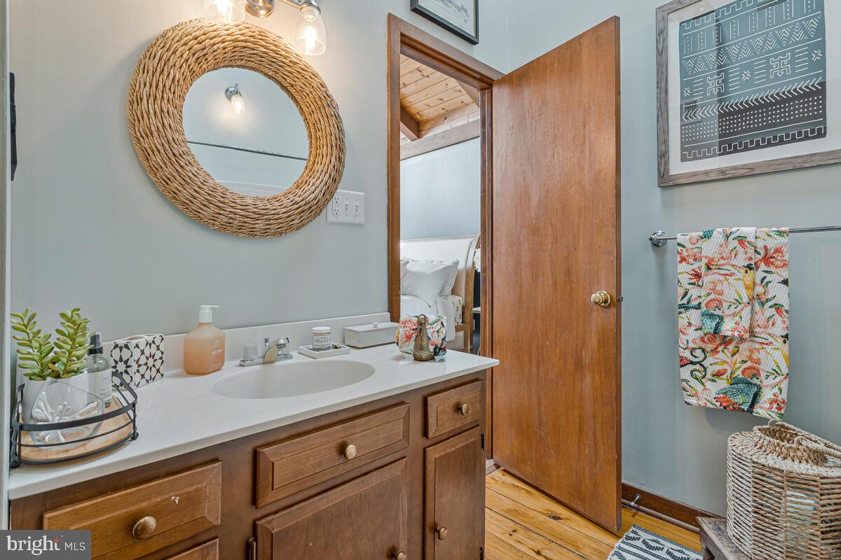 SWAN POINT SUB - Residential