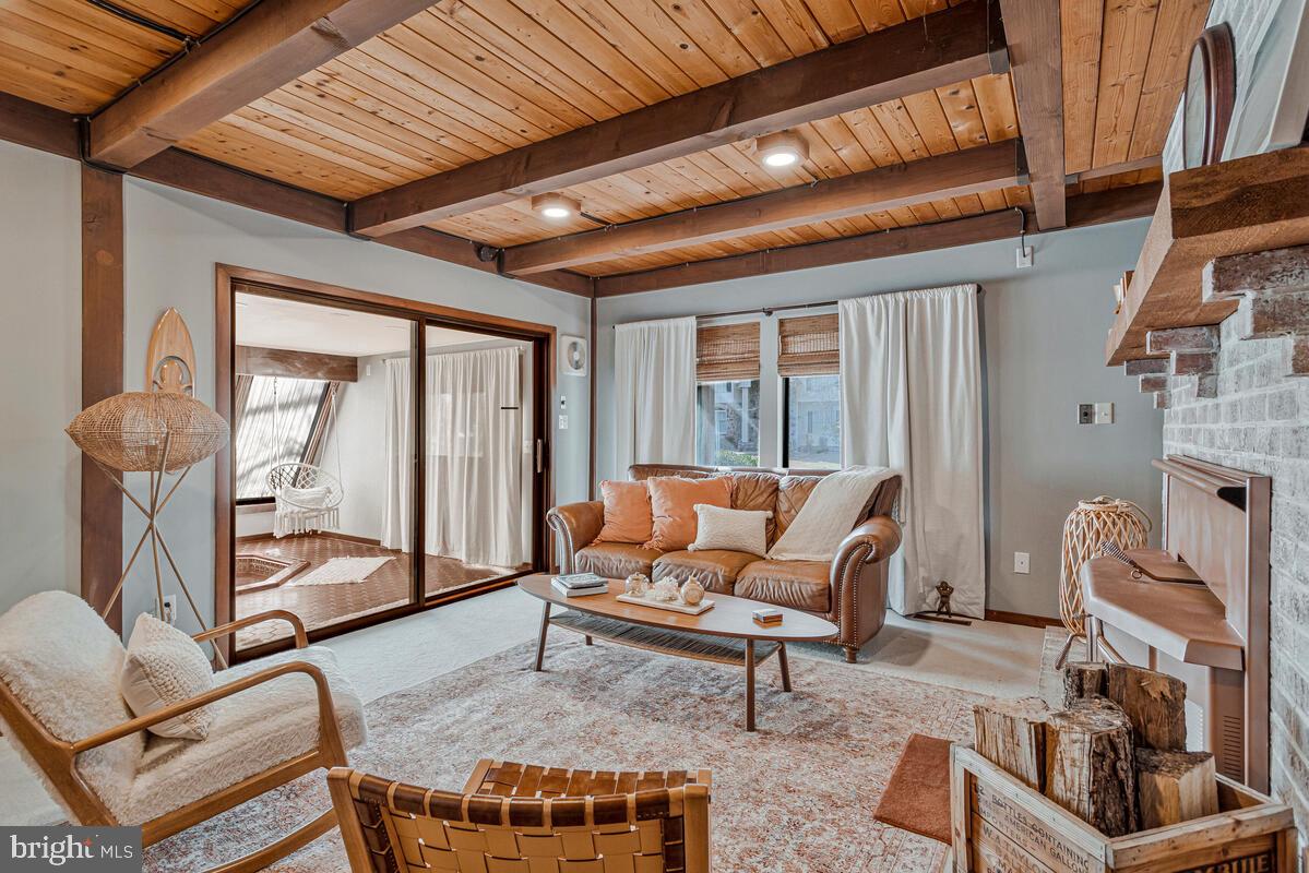 SWAN POINT SUB - Residential