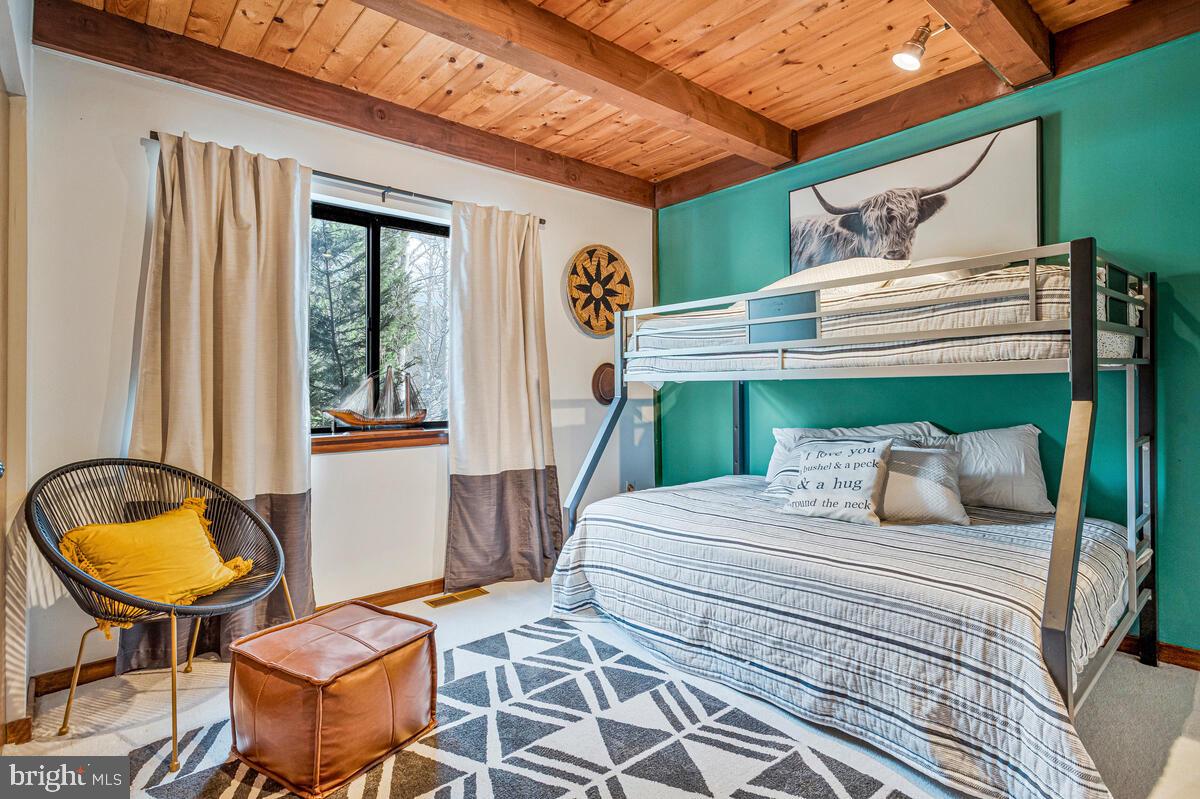 SWAN POINT SUB - Residential