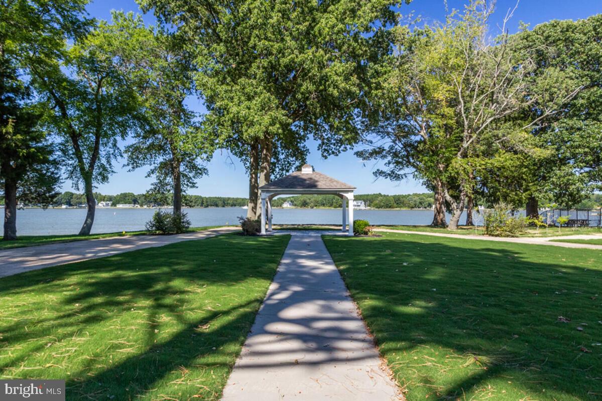 SWAN POINT SUB - Residential