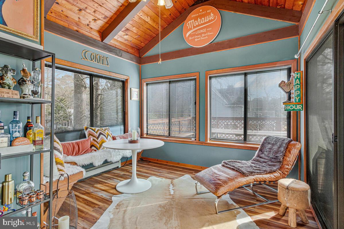 SWAN POINT SUB - Residential