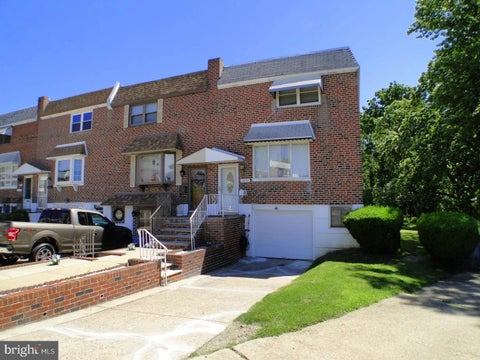 Townhouse For Sale - 2839 Tremont Street<br/> PHILADELPHIA, PA 19136