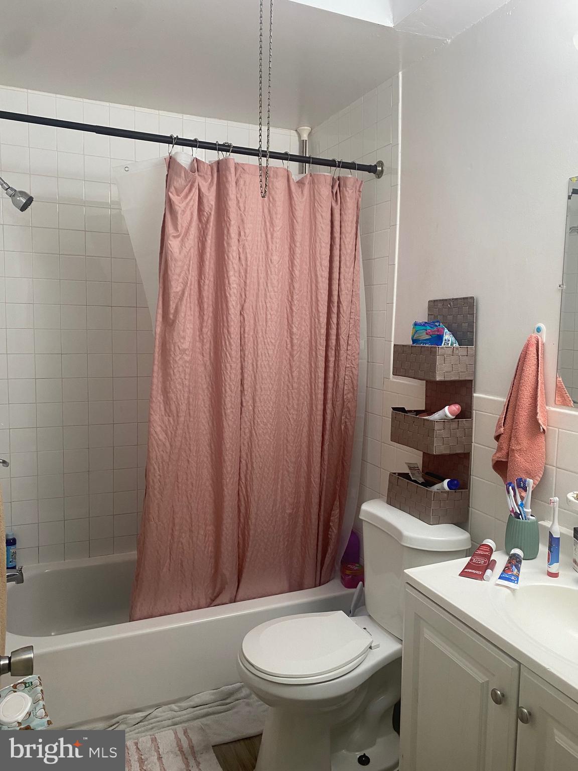 COTTAGE GREEN - Residential