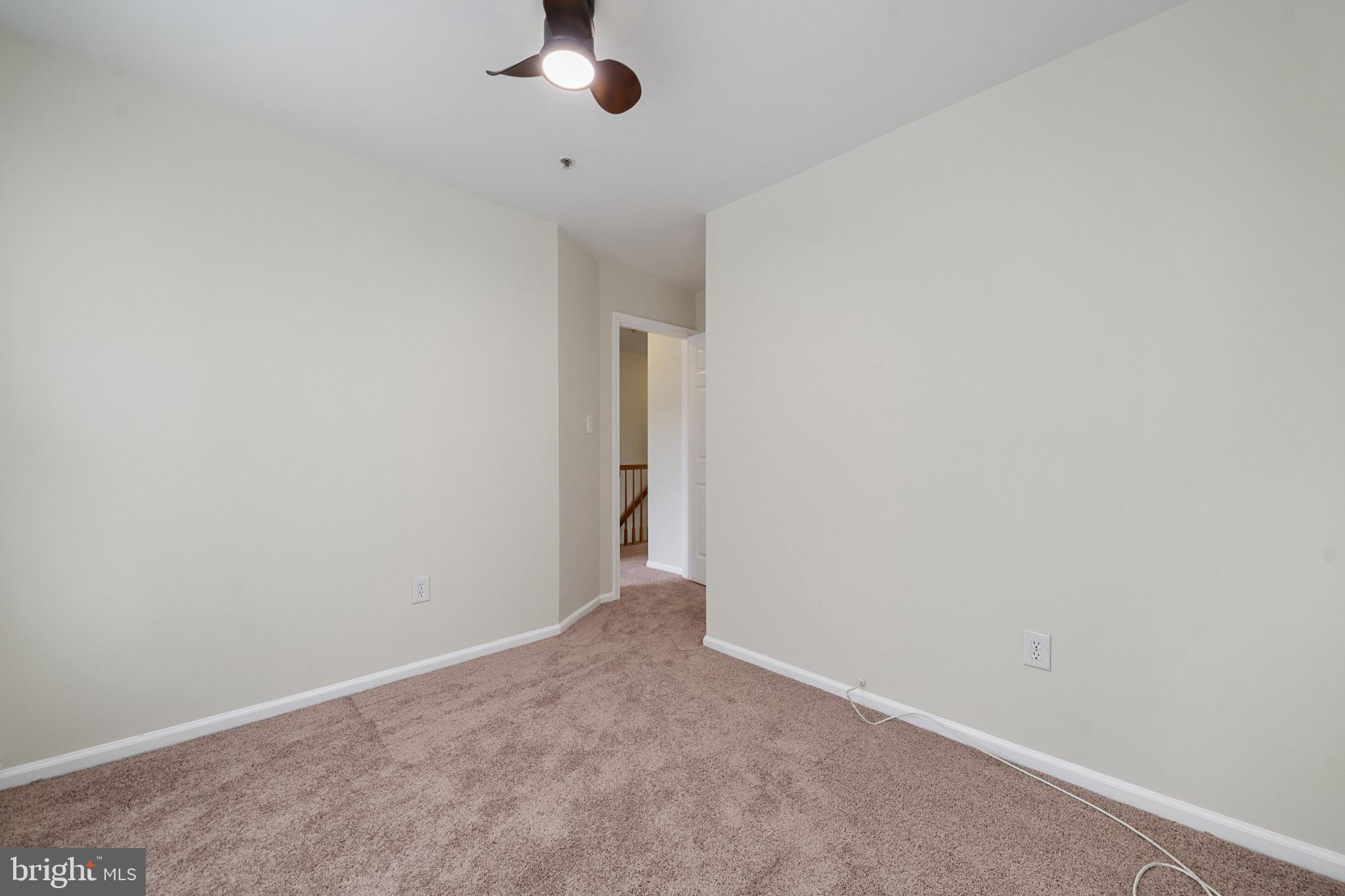 YORKSHIRE KNOLLS - Residential