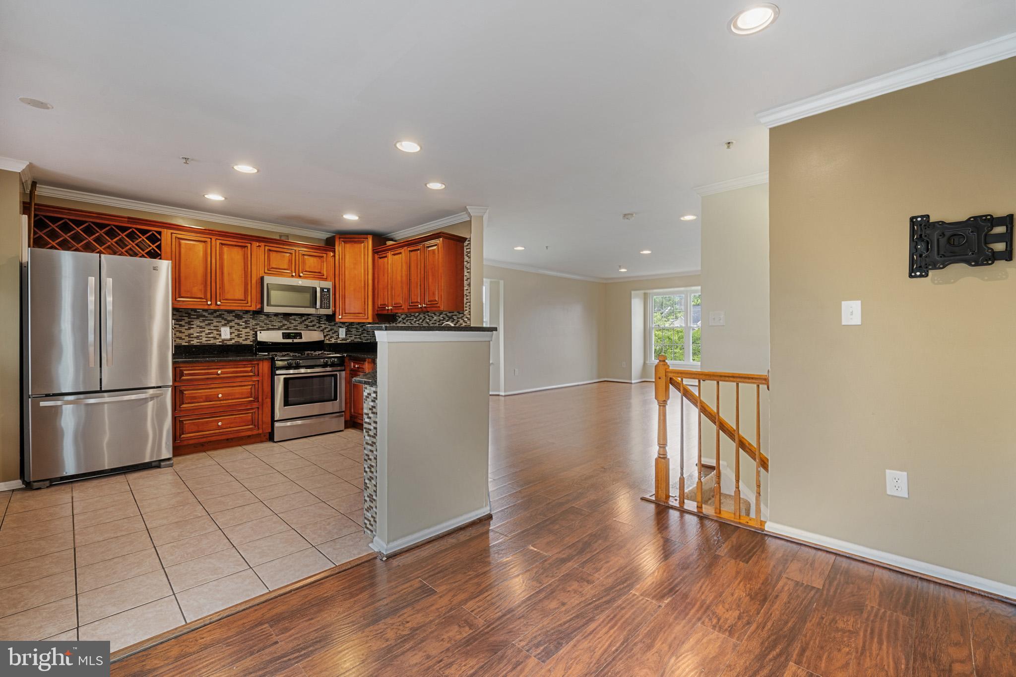 YORKSHIRE KNOLLS - Residential