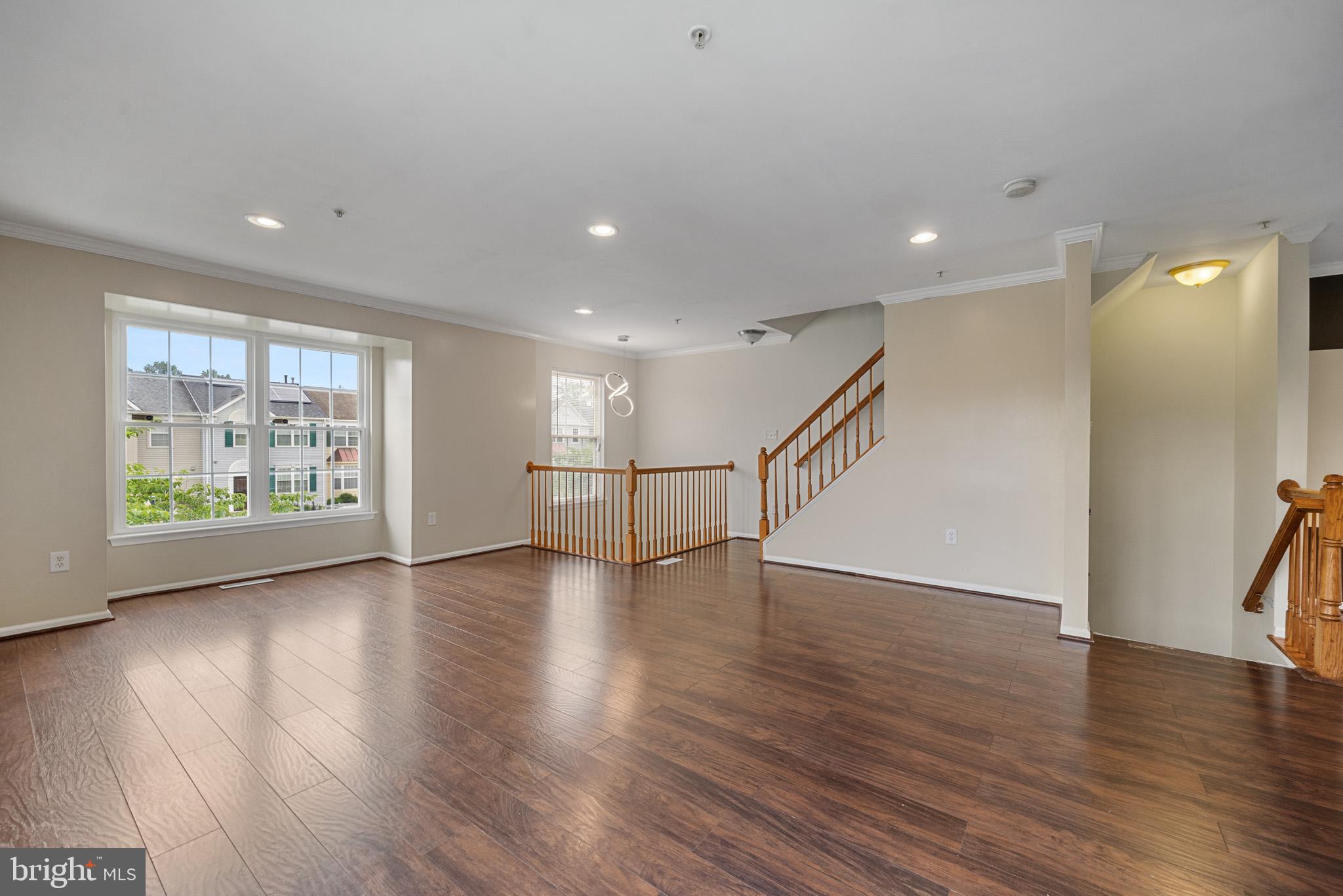 YORKSHIRE KNOLLS - Residential