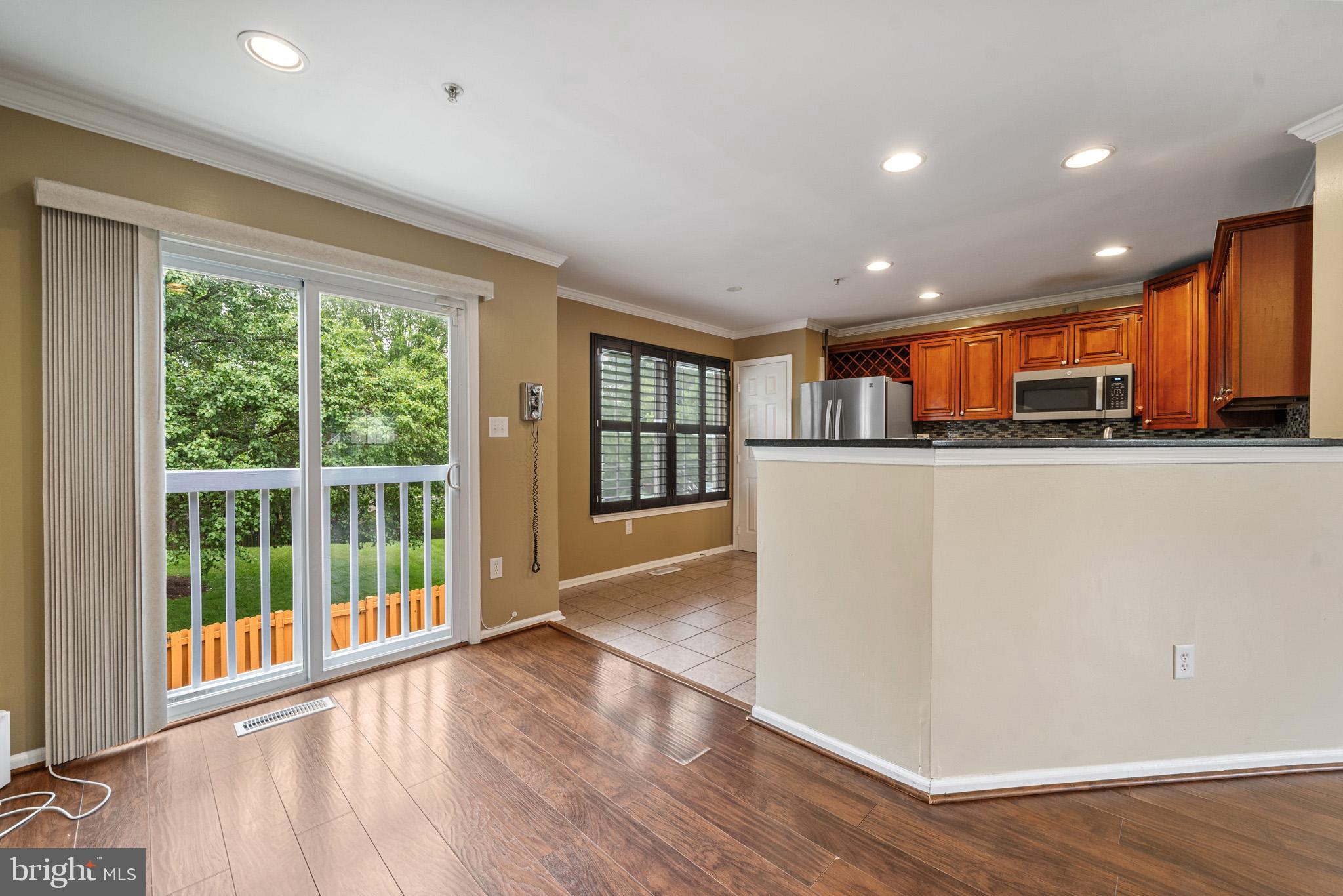 YORKSHIRE KNOLLS - Residential