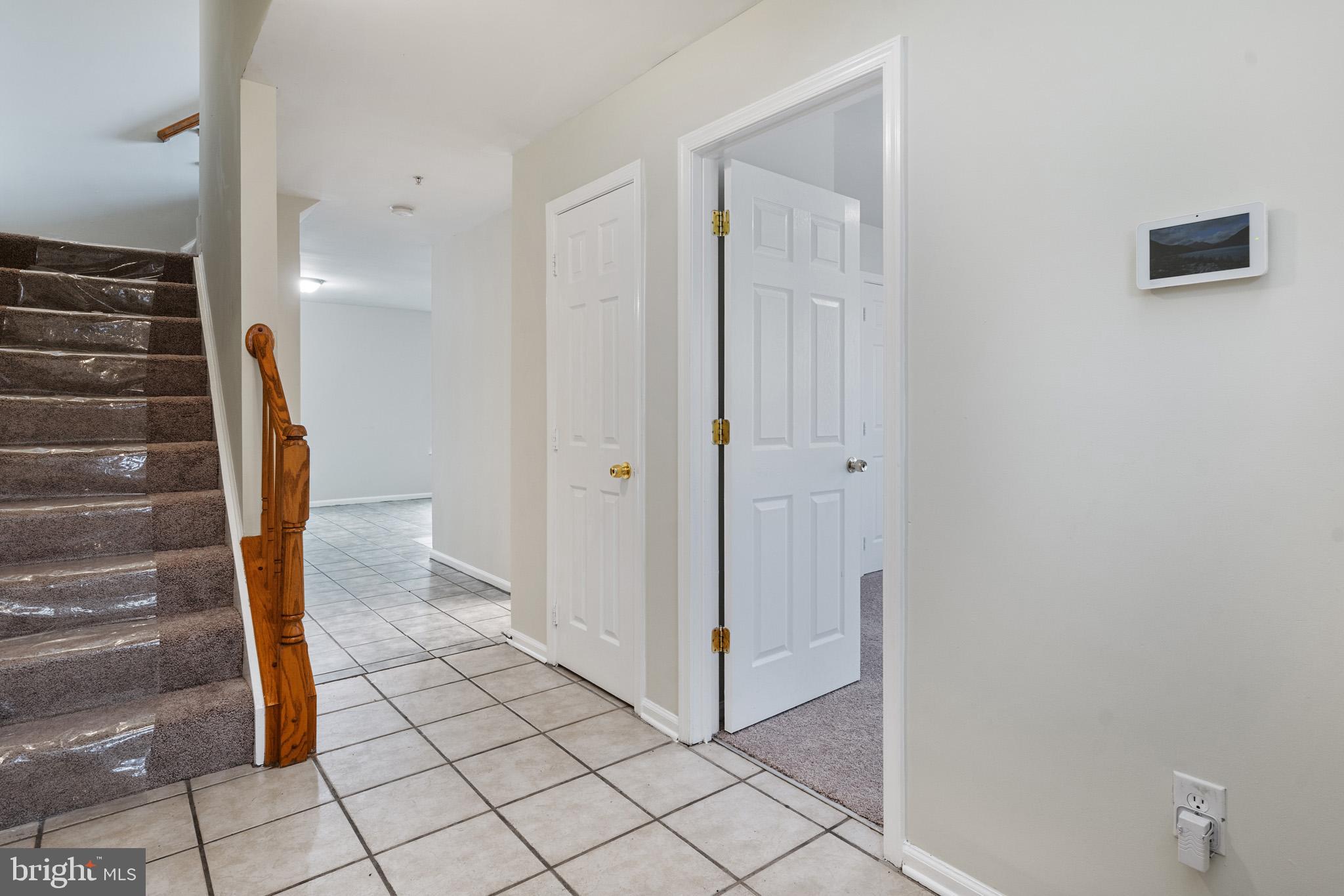 6958 AQUAMARINE COURT