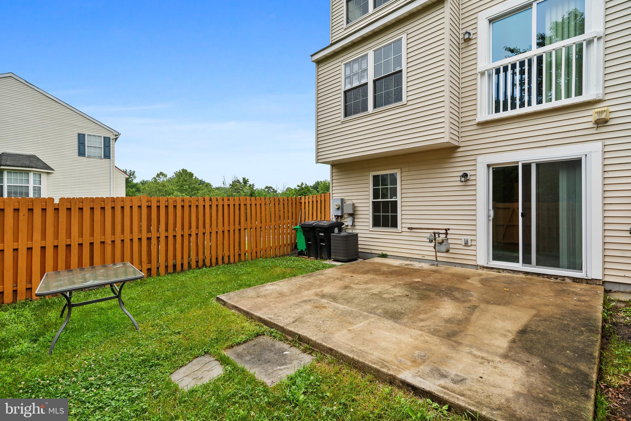 YORKSHIRE KNOLLS - Residential