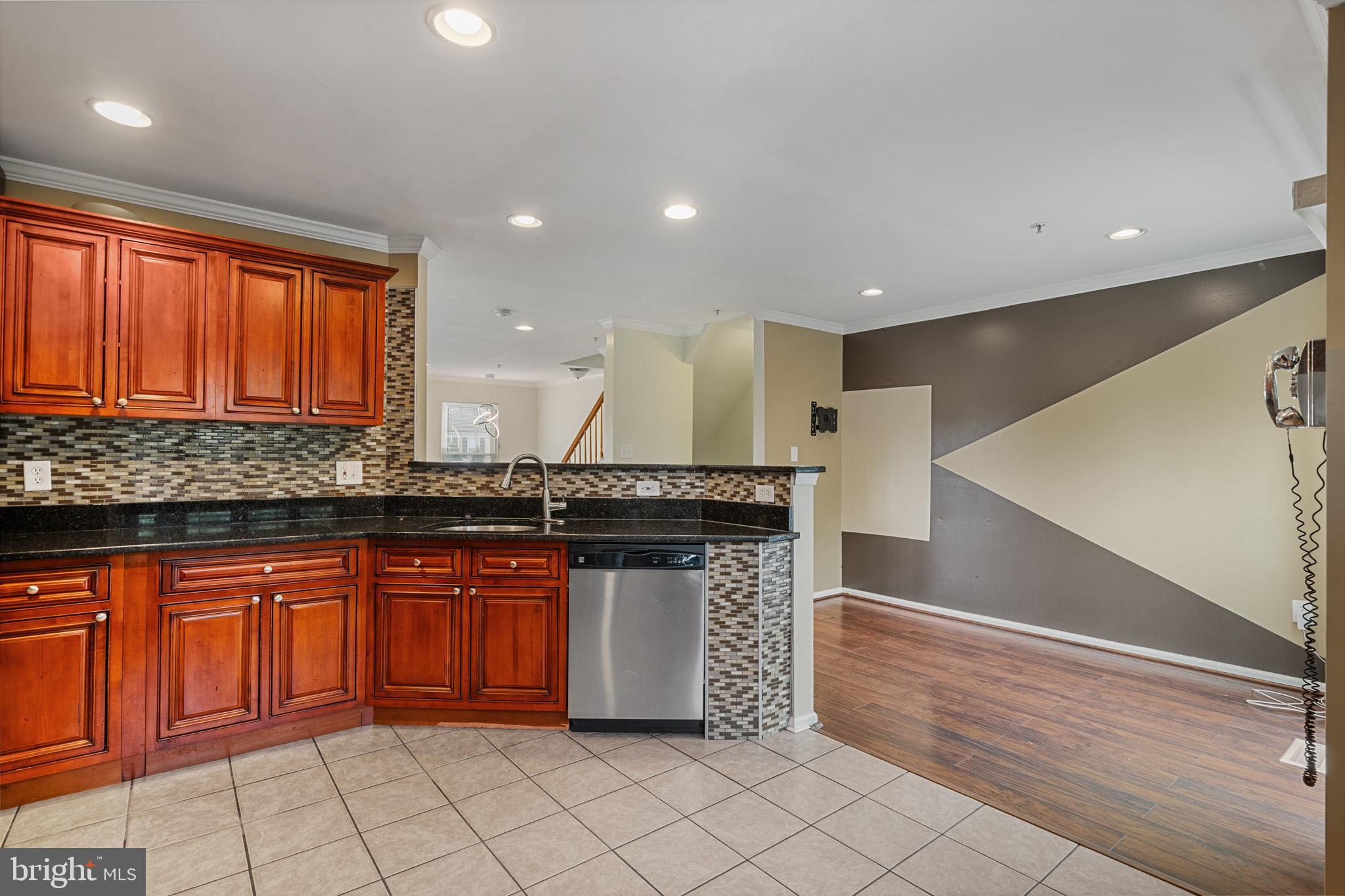 YORKSHIRE KNOLLS - Residential