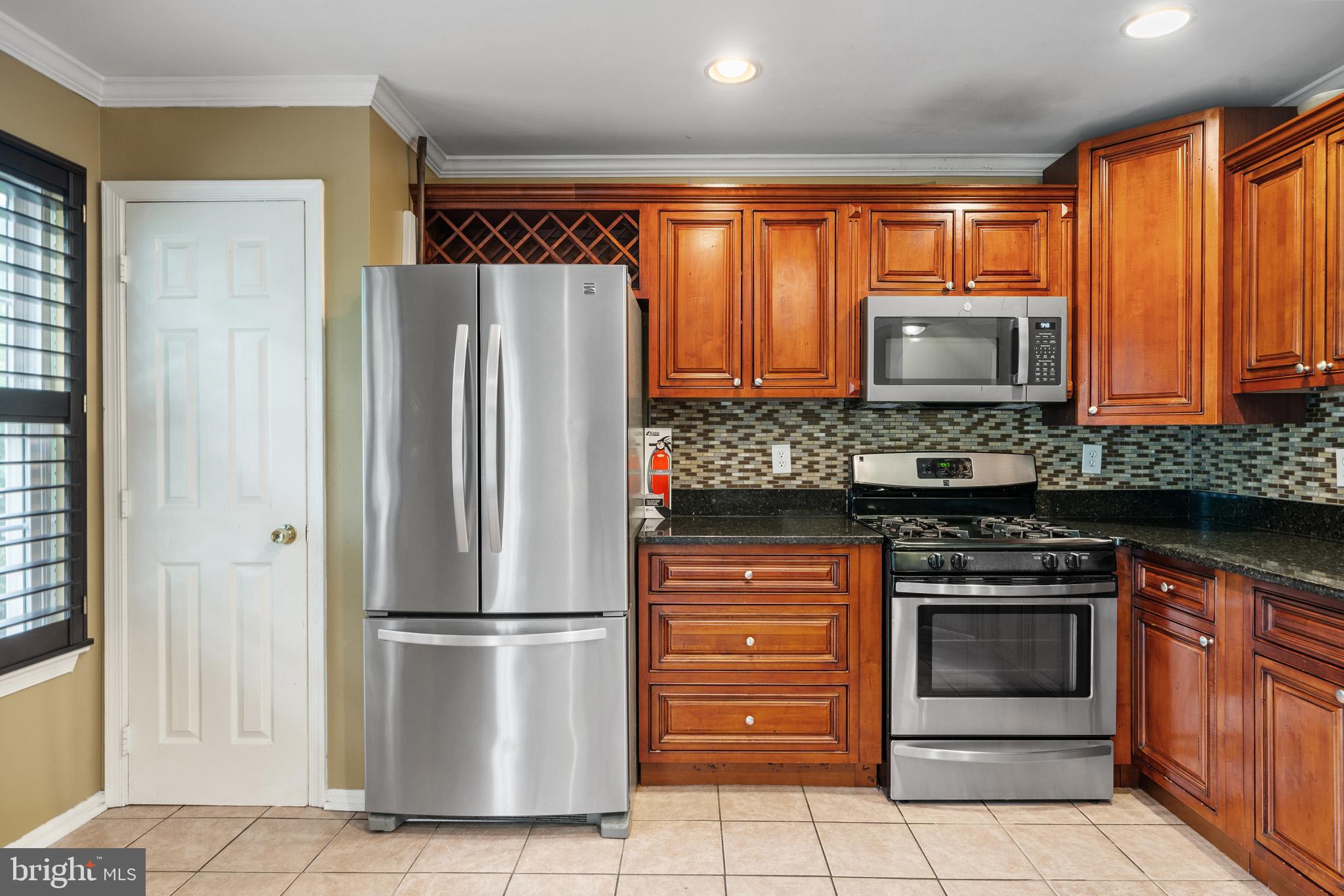 YORKSHIRE KNOLLS - Residential