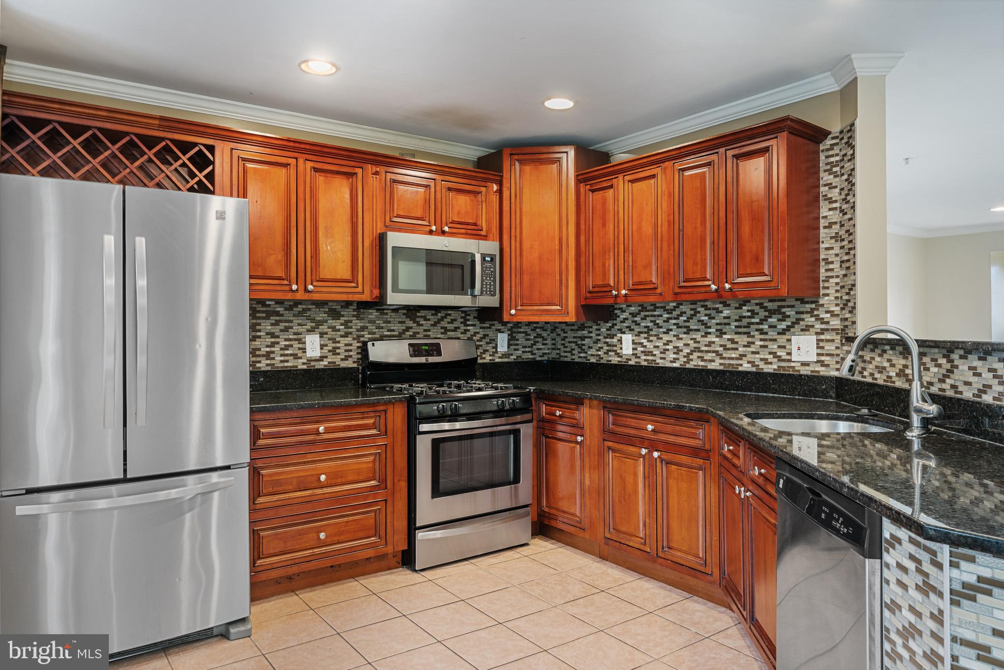 YORKSHIRE KNOLLS - Residential