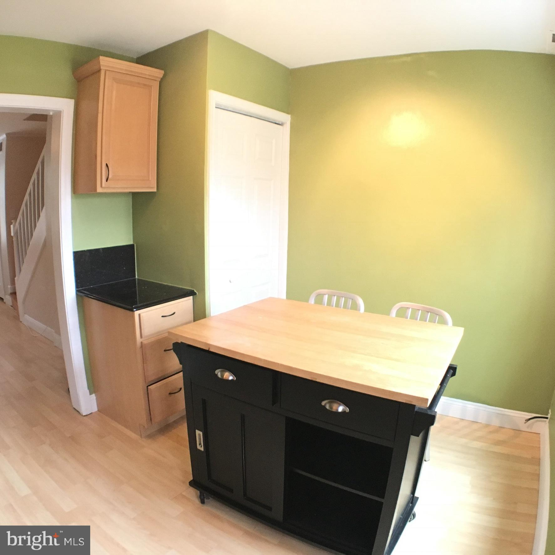 1303 S BARTON STREET 204