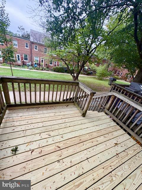 ARLINGTON VILLAGE - Residential Lease