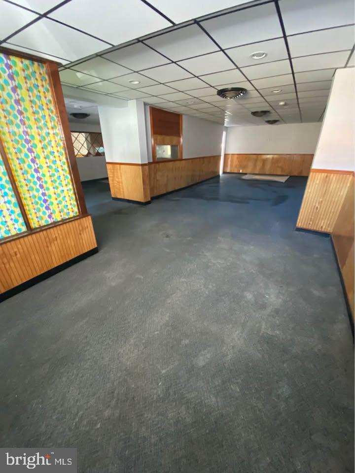 2039 ENGLEWOOD AVENUE