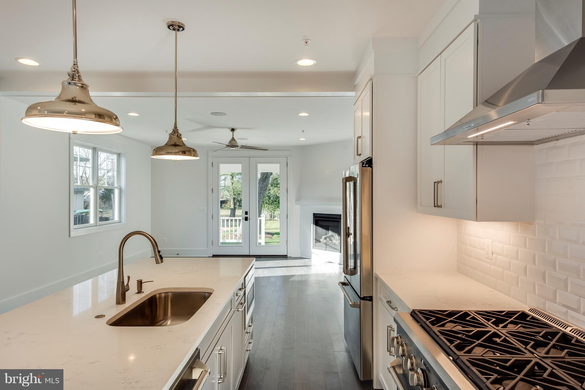 EASTPORT - Residential