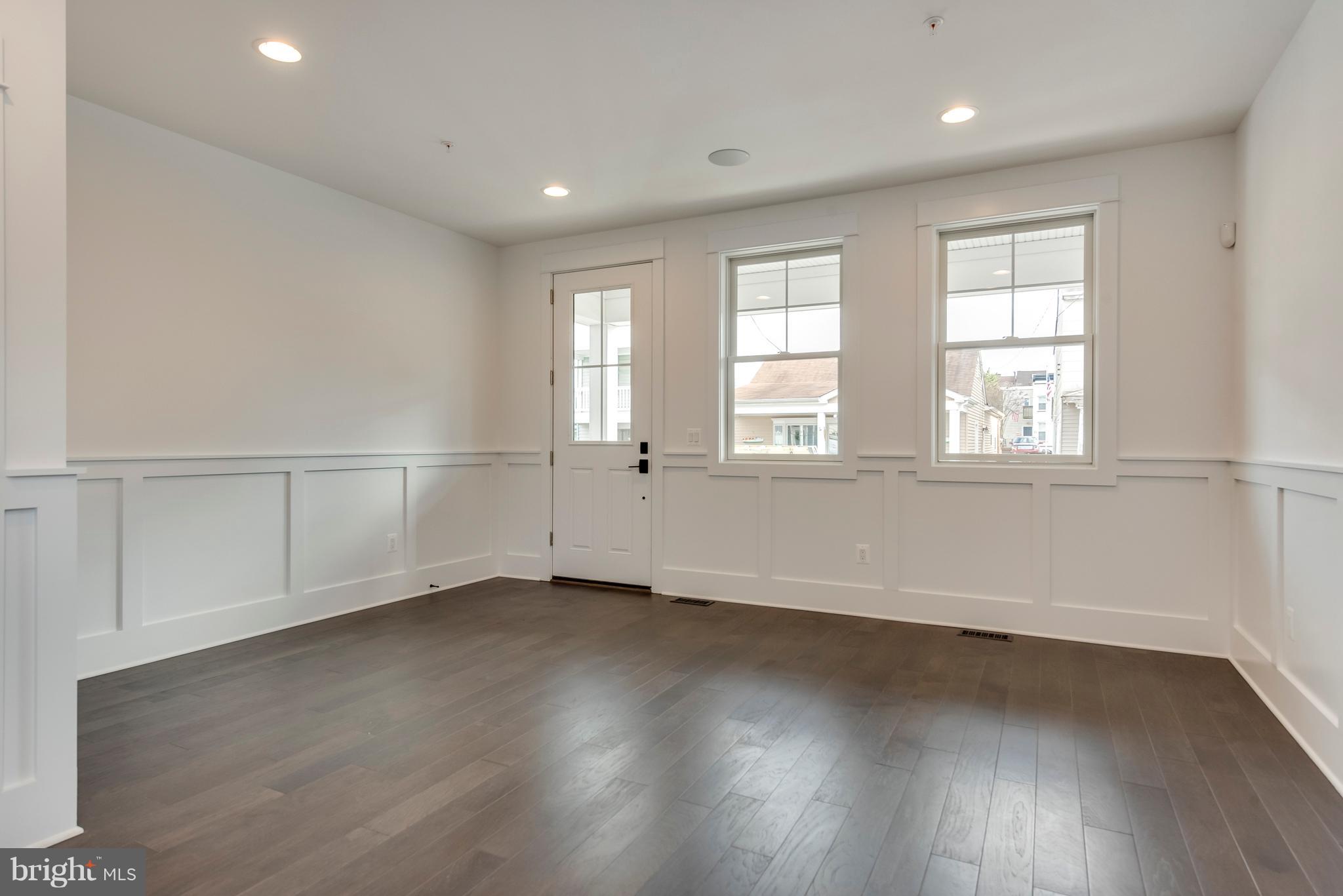 EASTPORT - Residential