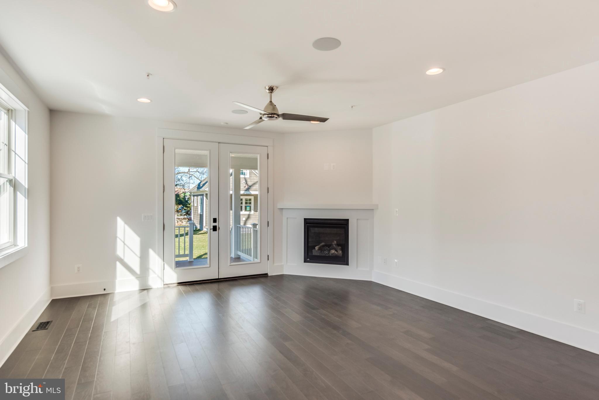 EASTPORT - Residential