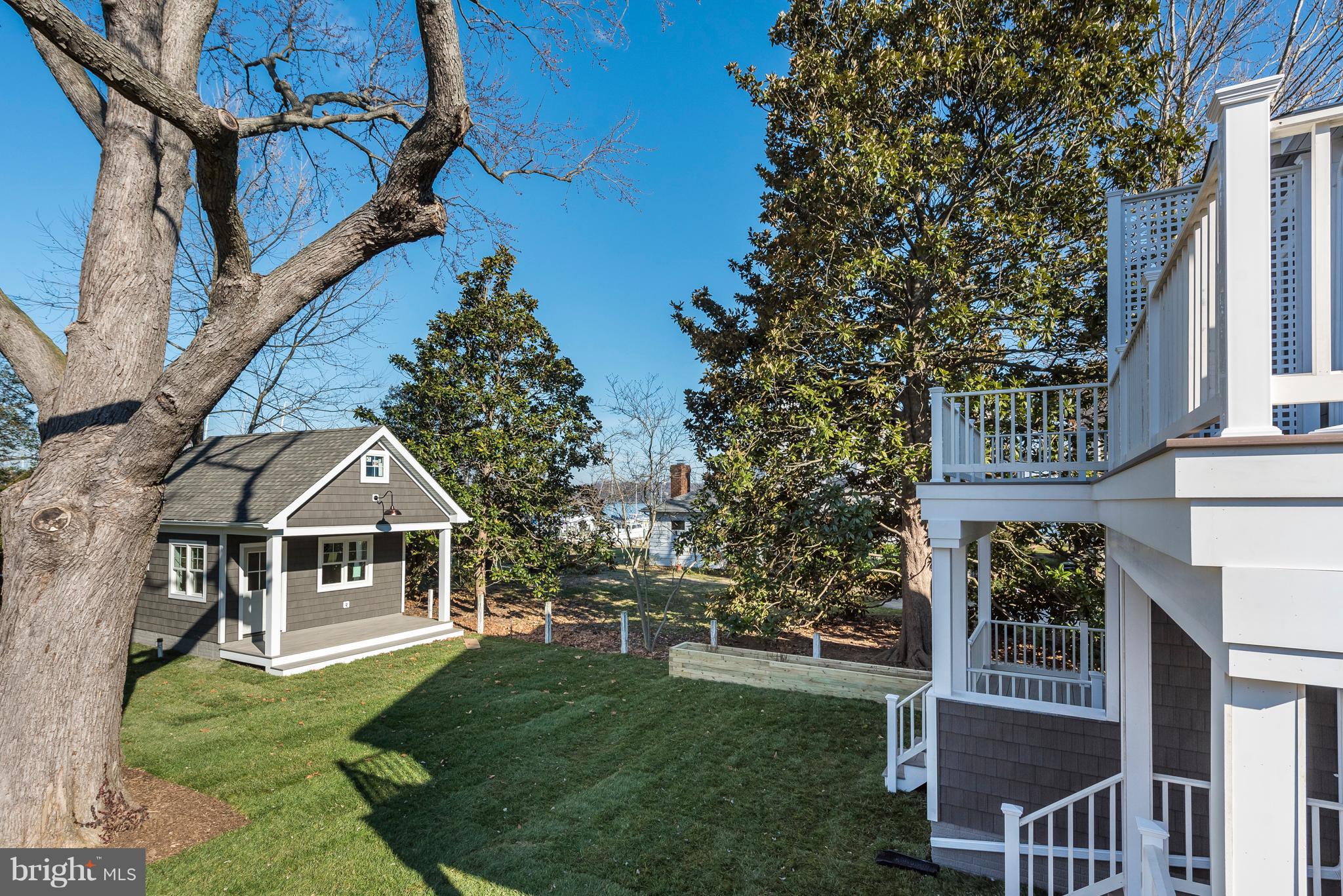 EASTPORT - Residential