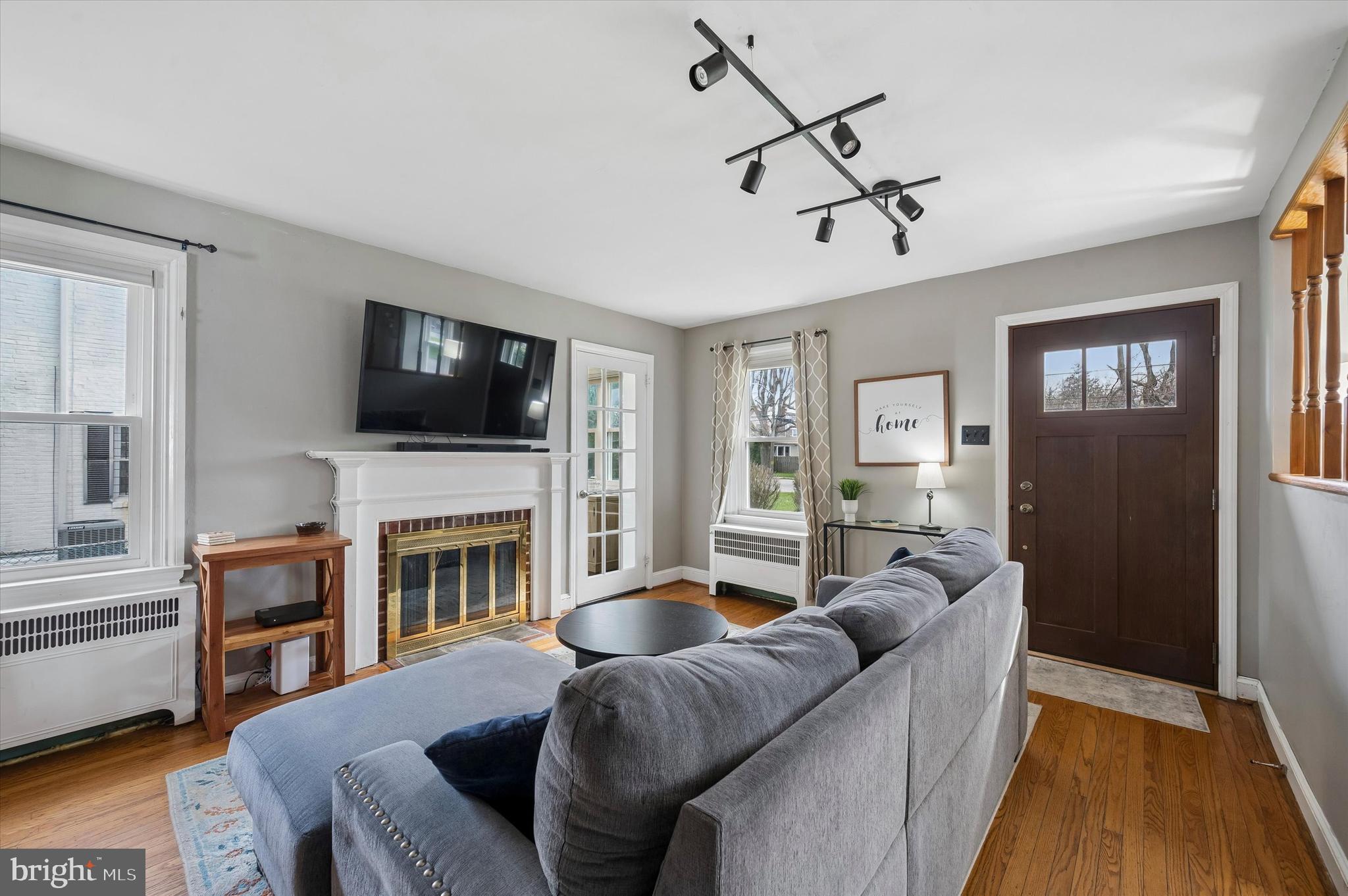 SPRINGFIELD - Residential