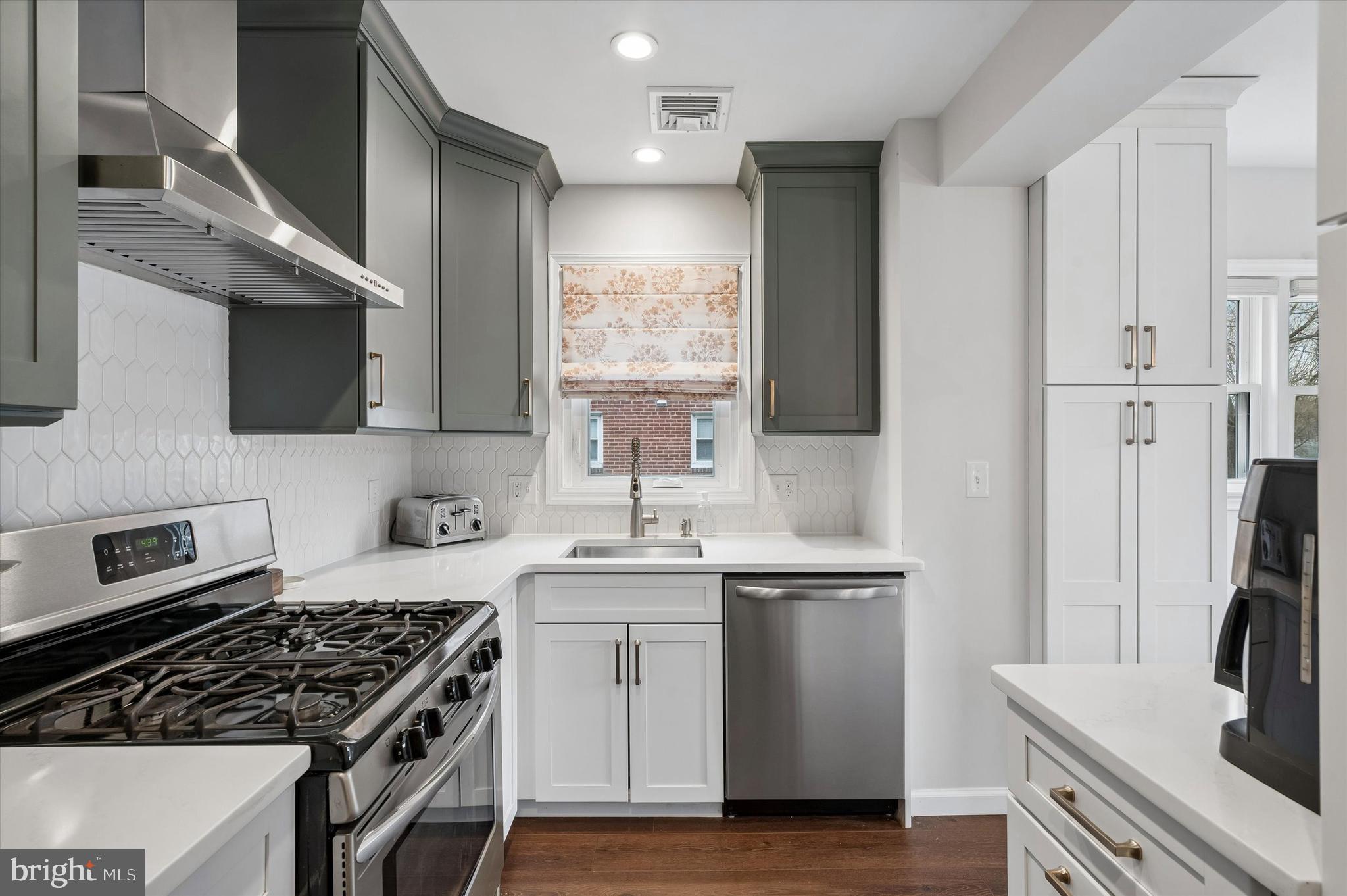 SPRINGFIELD - Residential