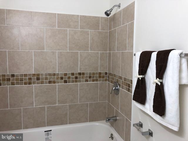 MILLWOOD TOWNE - Residential