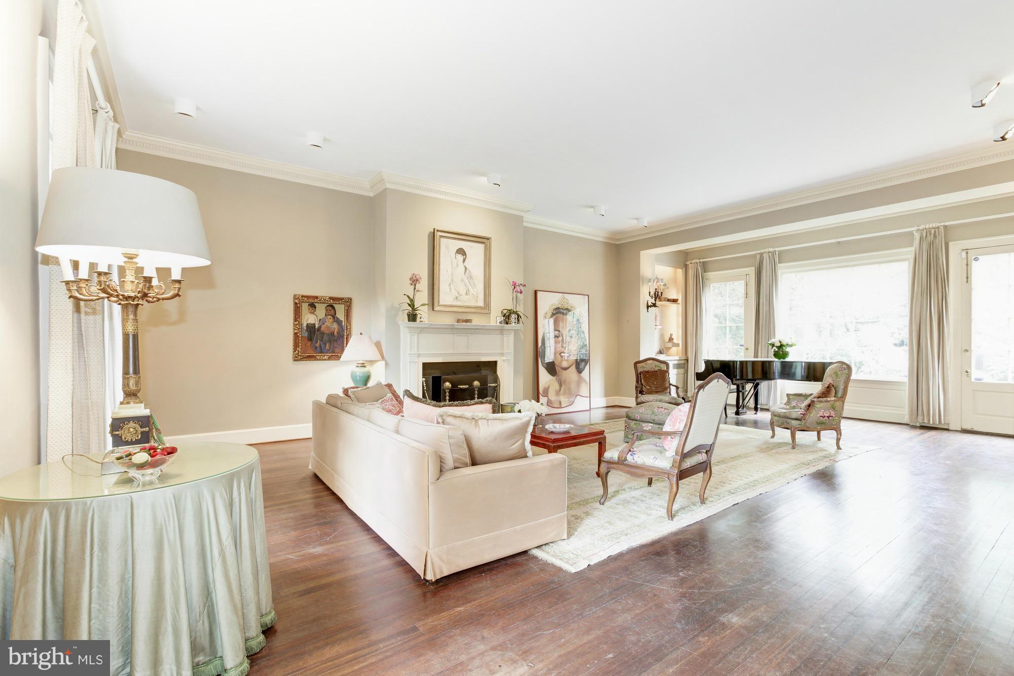 GEORGETOWN - Residential